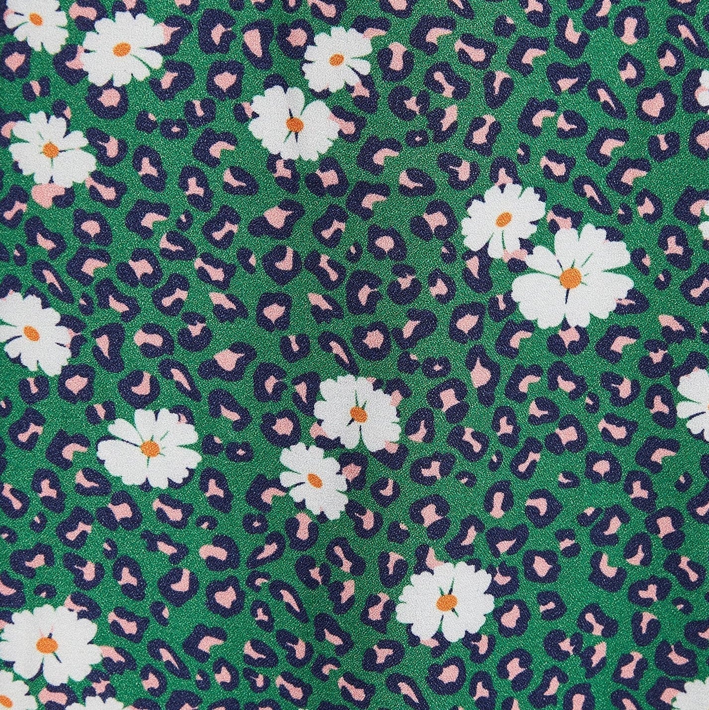 Louche Liv Roaring Daisy Print Long Sleeve Midi Dress - Green - Image 6