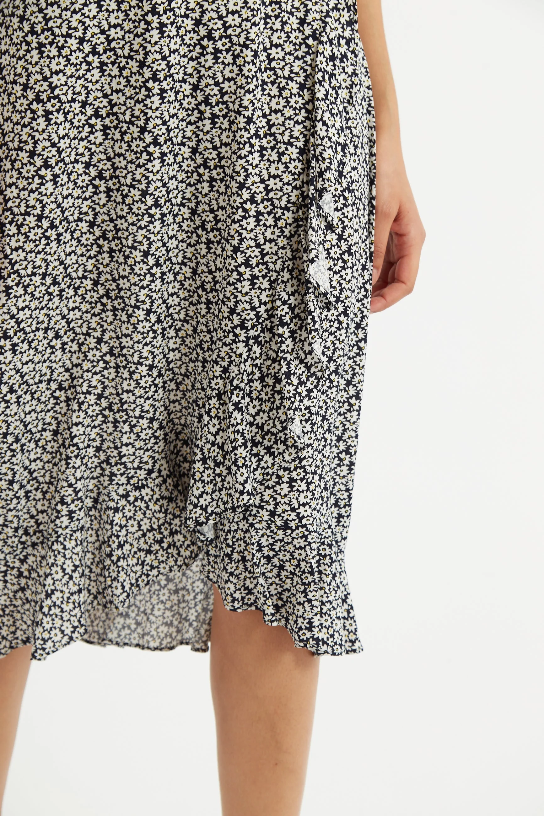 Louche Mara Dazzler Print Frill Midi Skirt - Image 5