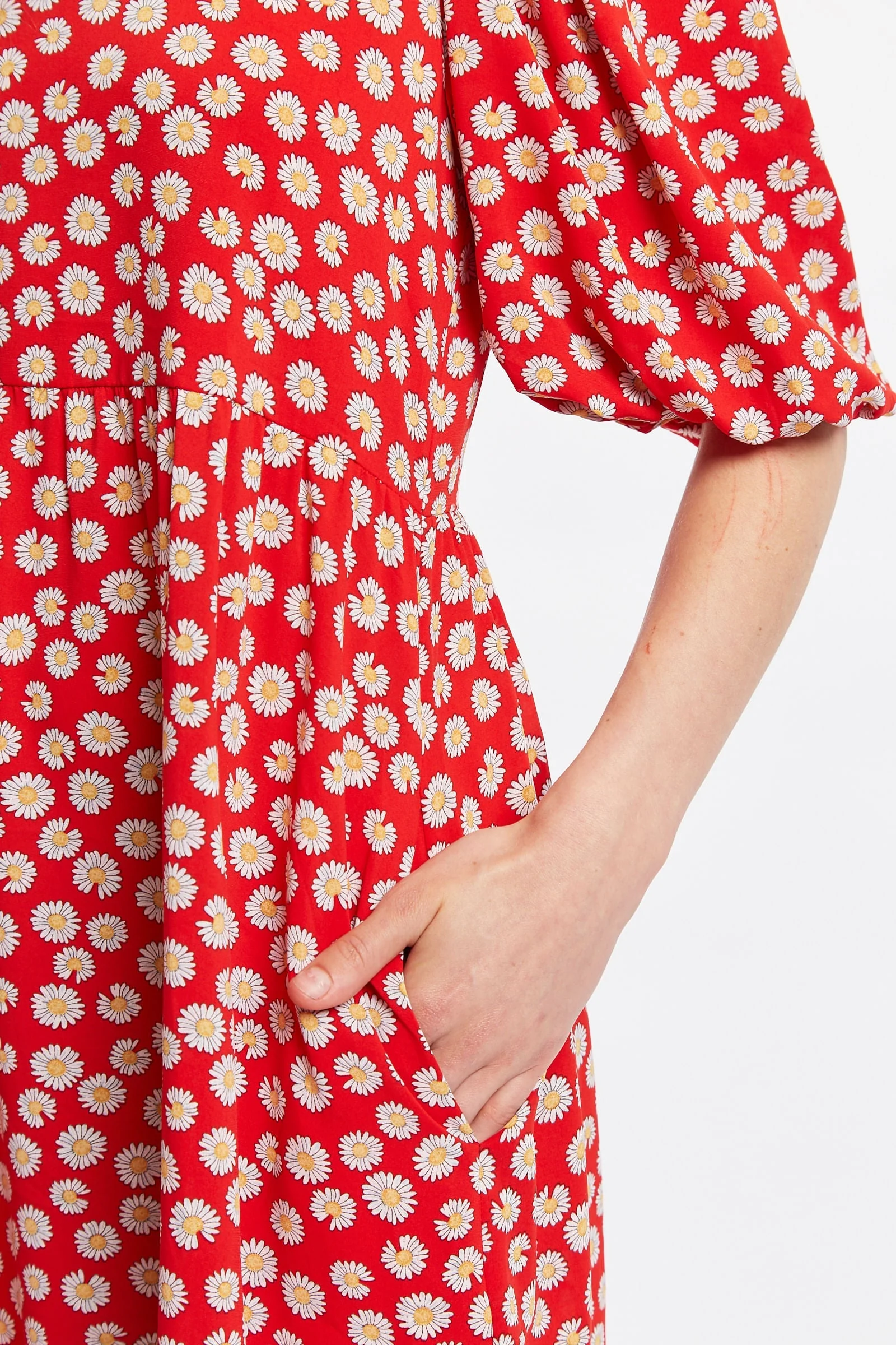Louche Nacera Daisy Dancer Print Statement Sleeve Mini Dress - Red - Image 4