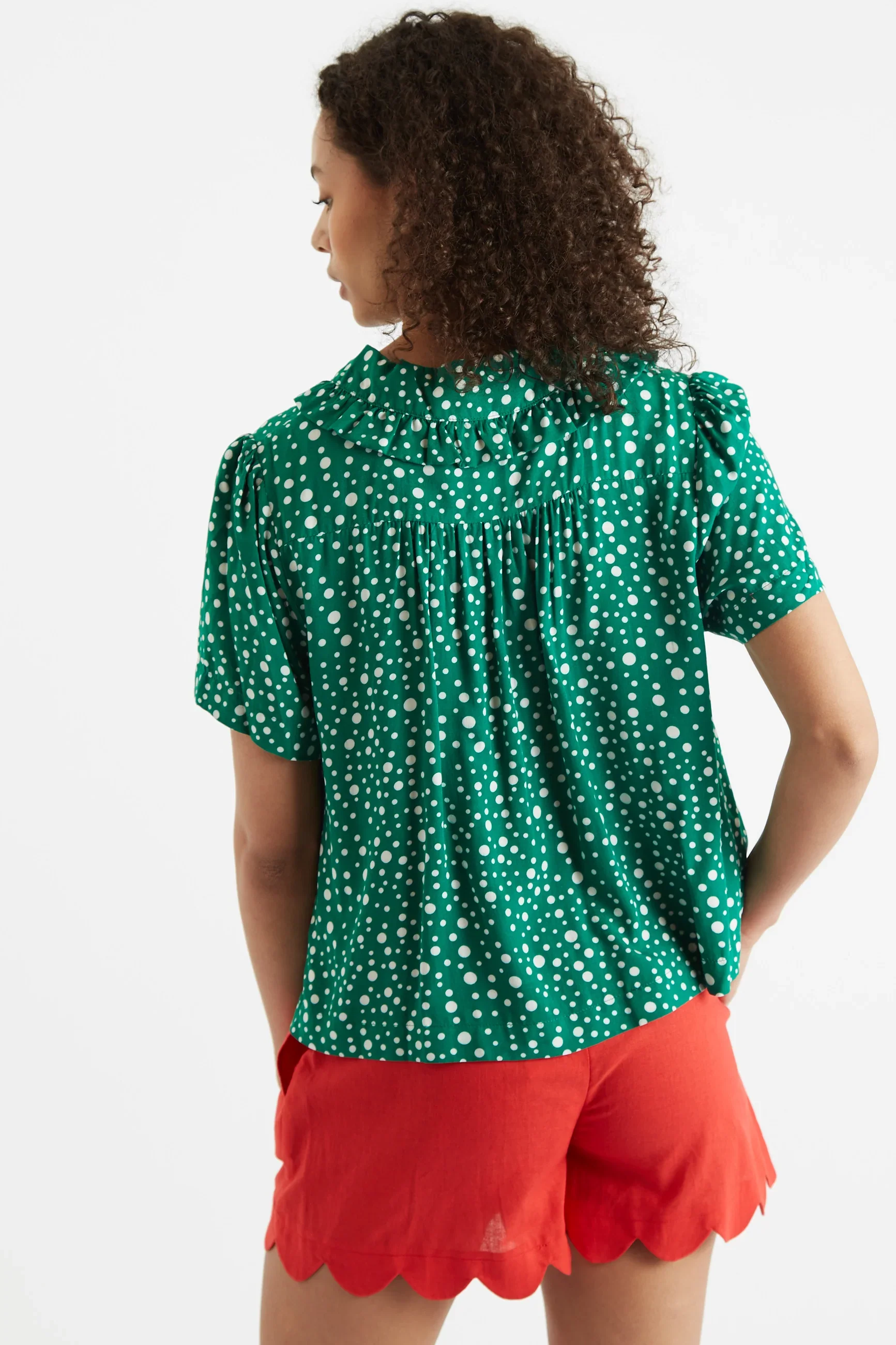 Louche Padma Spot It Print Ruffle Collar Short Sleeve Blouse Green - Image 2