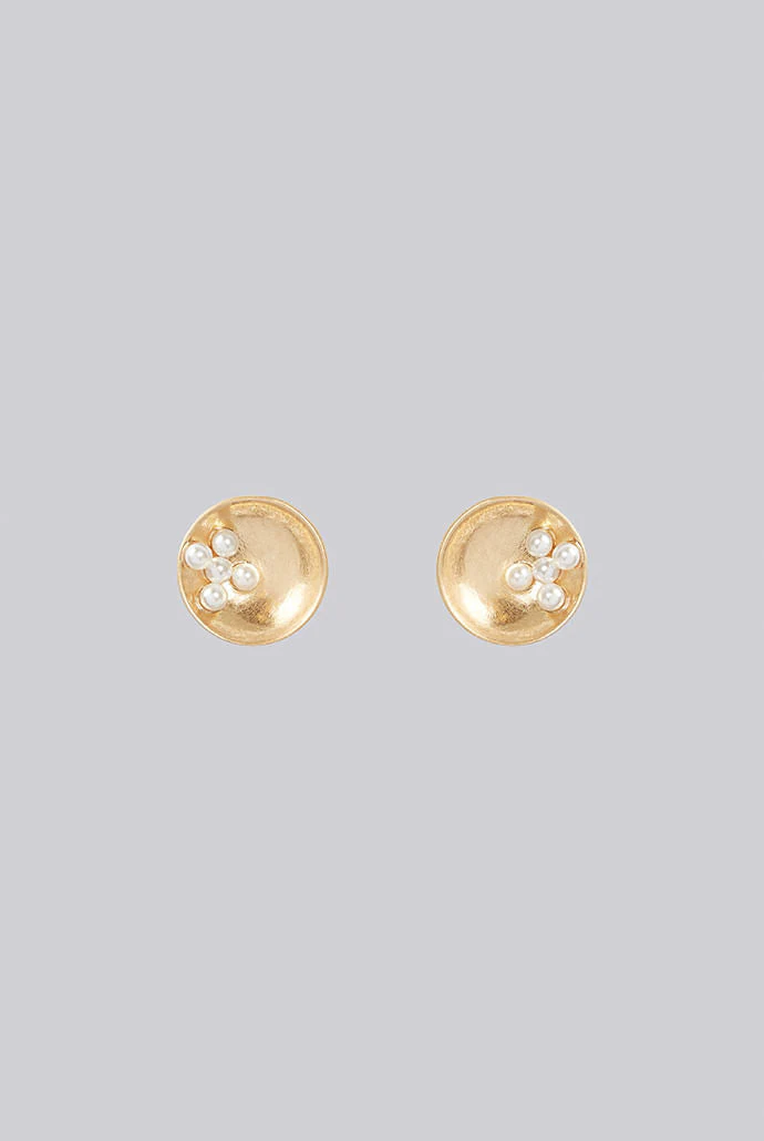 Louche Rabmag Gold And Pearl Oversized Stud Earring - Image 2