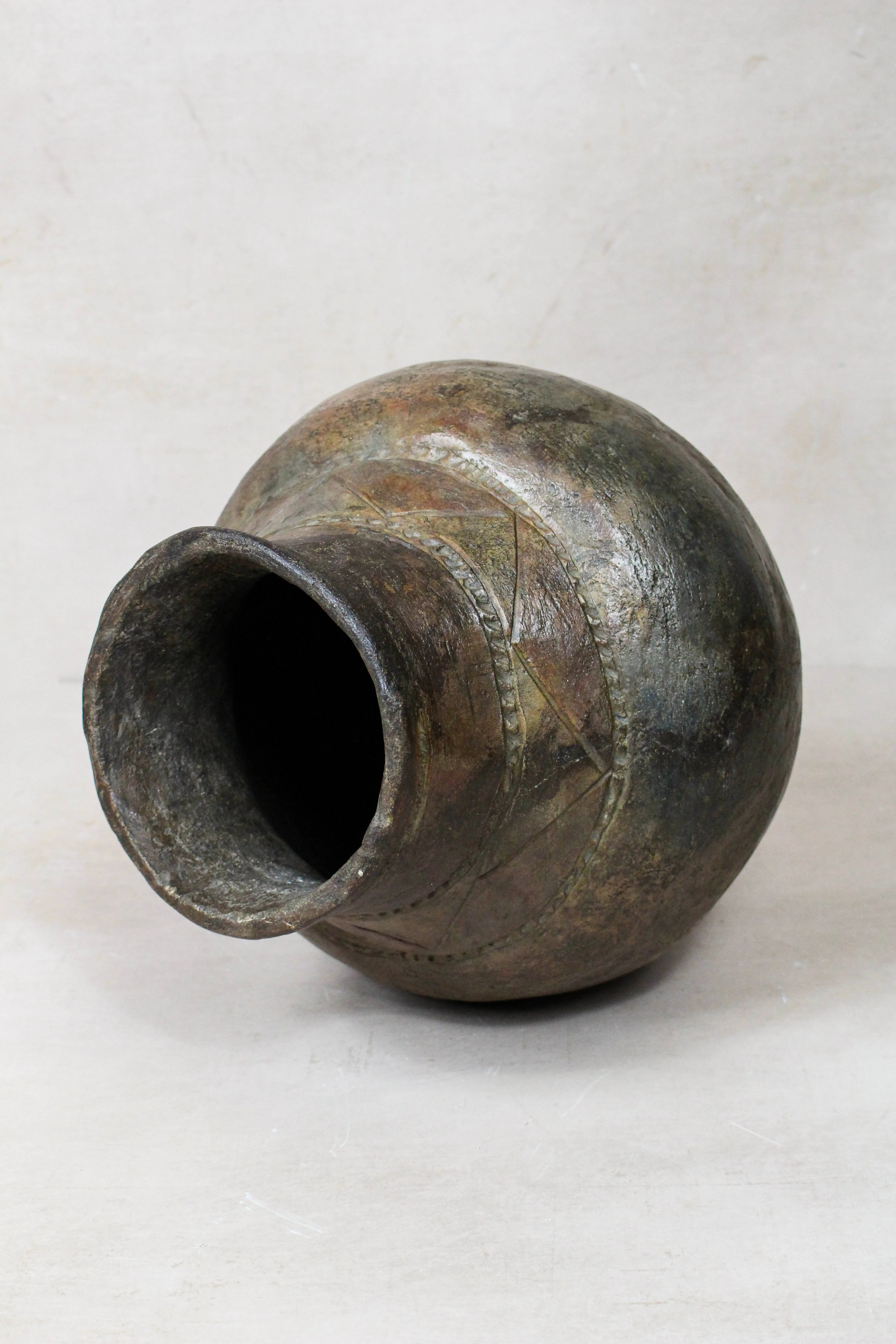 Lozi clay pot - 18.1 - Image 4