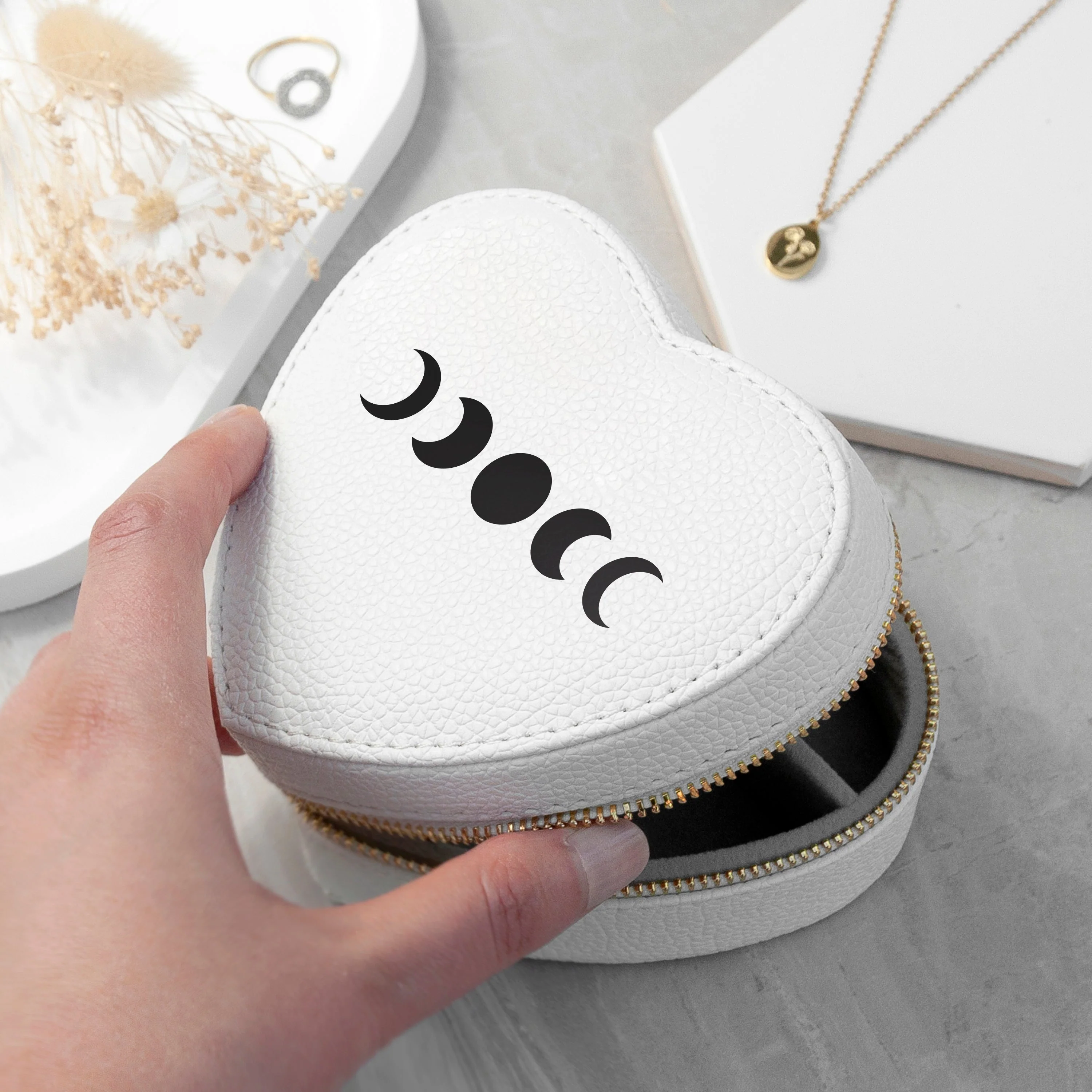 Lunar Phase White Heart Jewellery Case - Image 3