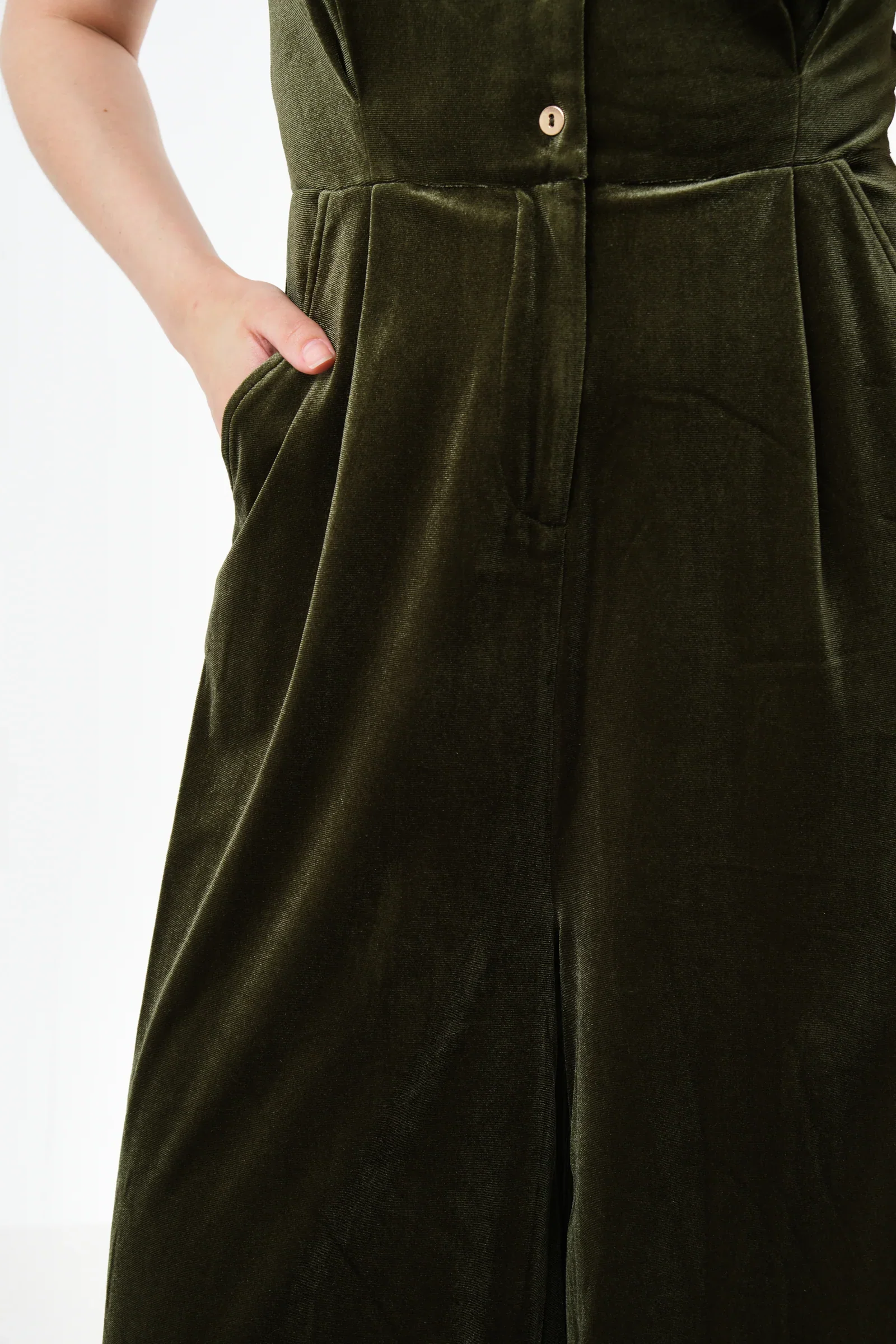 Lyes Velvet Short Sleeved Jumpsuit - Sage - Image 4