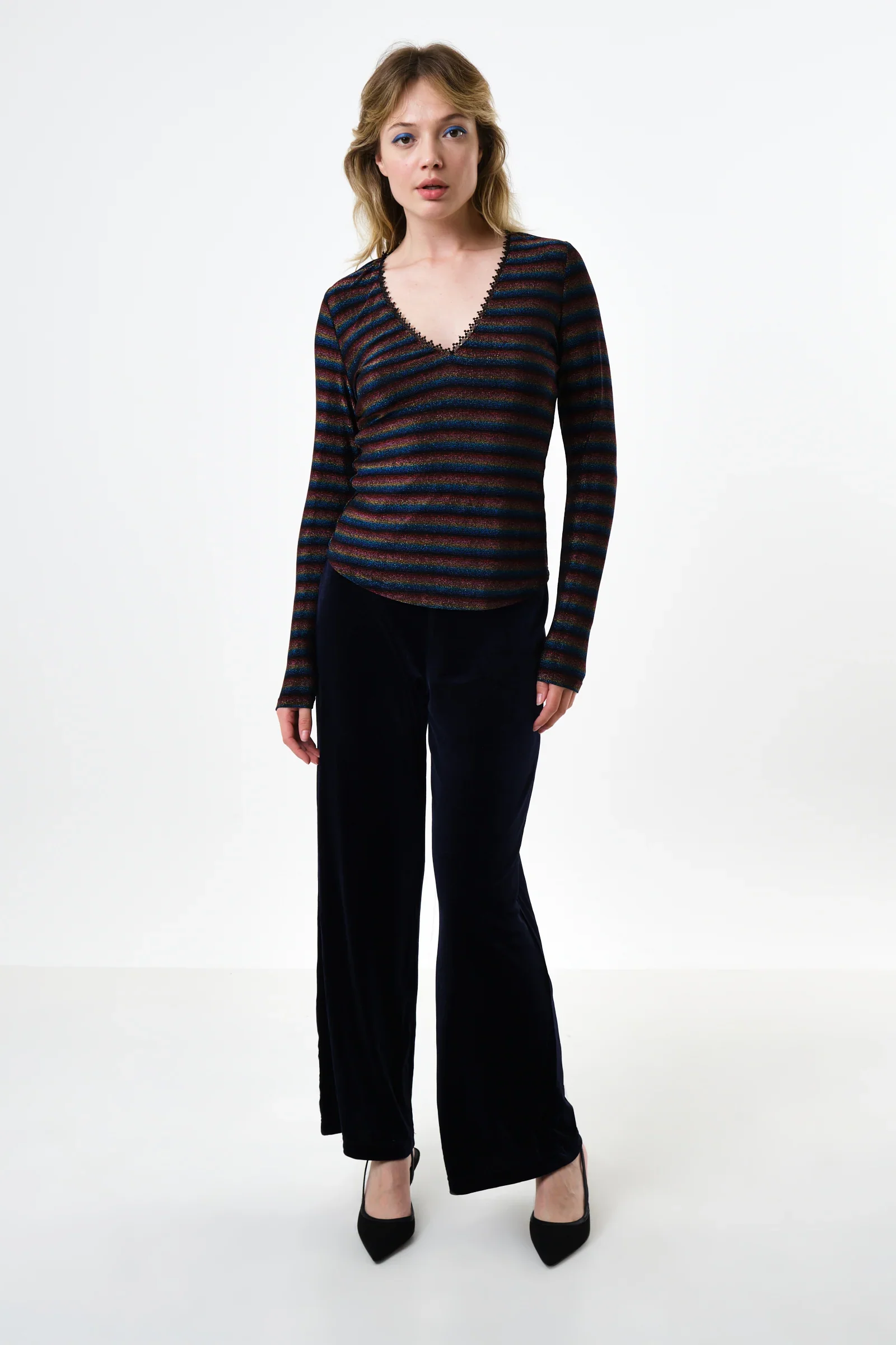 Maeko Sparkle Stripe V-Neck Top - Gold - Image 4