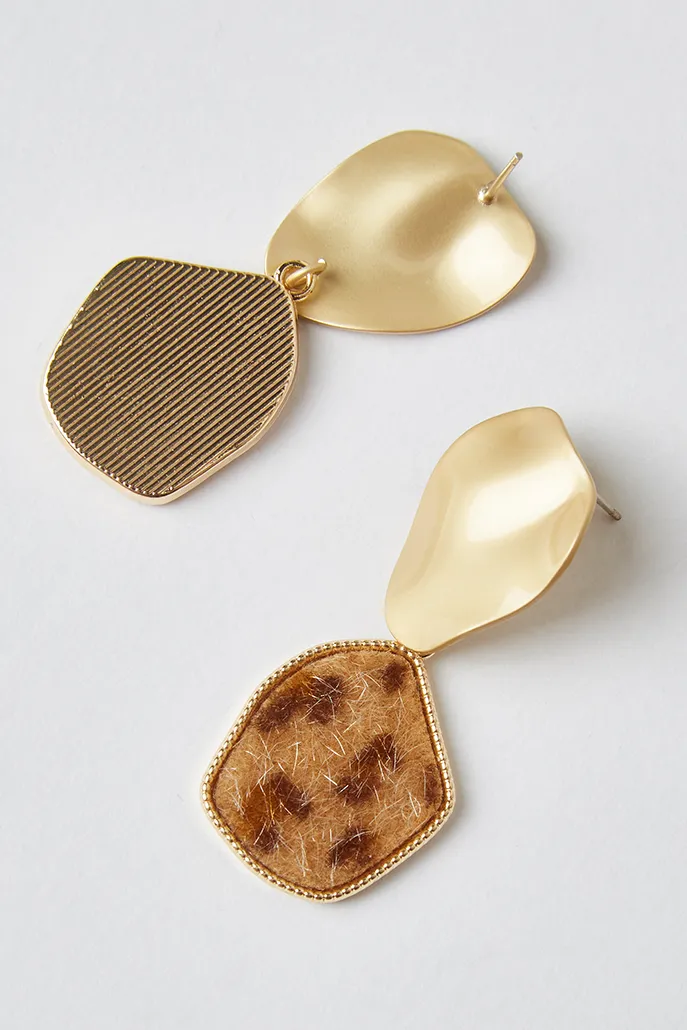 Malachi Matte Gold Leopard Drop Earrings - Image 2