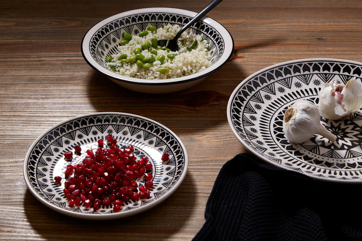 Maya 12 Piece Black And White Dinner Set - Image 9