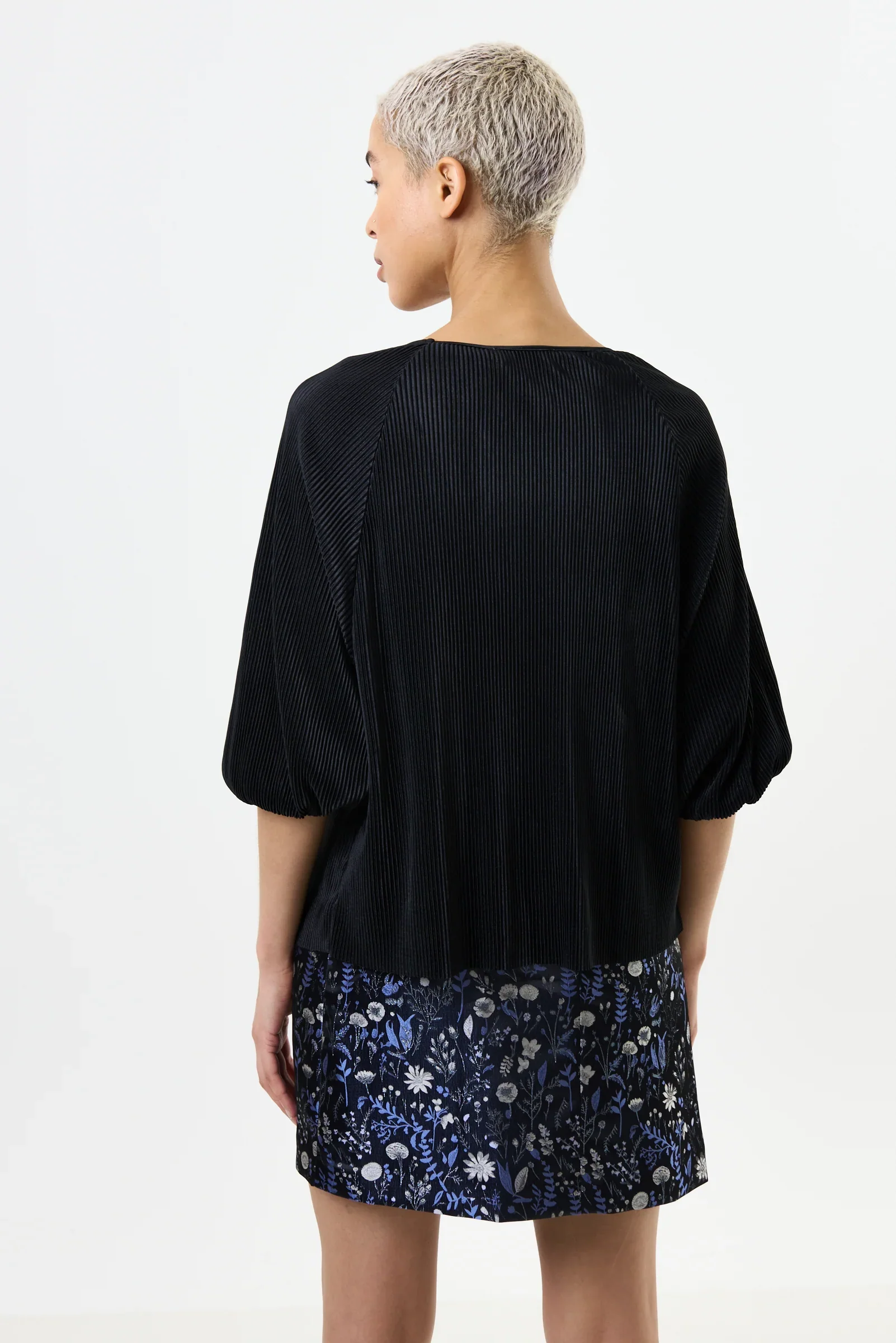 Mayanna Pleat 3/4 Sleeve Top - Black - Image 2