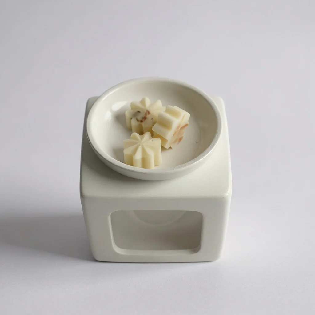 Milan Trio Ceramic Tea Light Wax Burner/Melter - Image 4