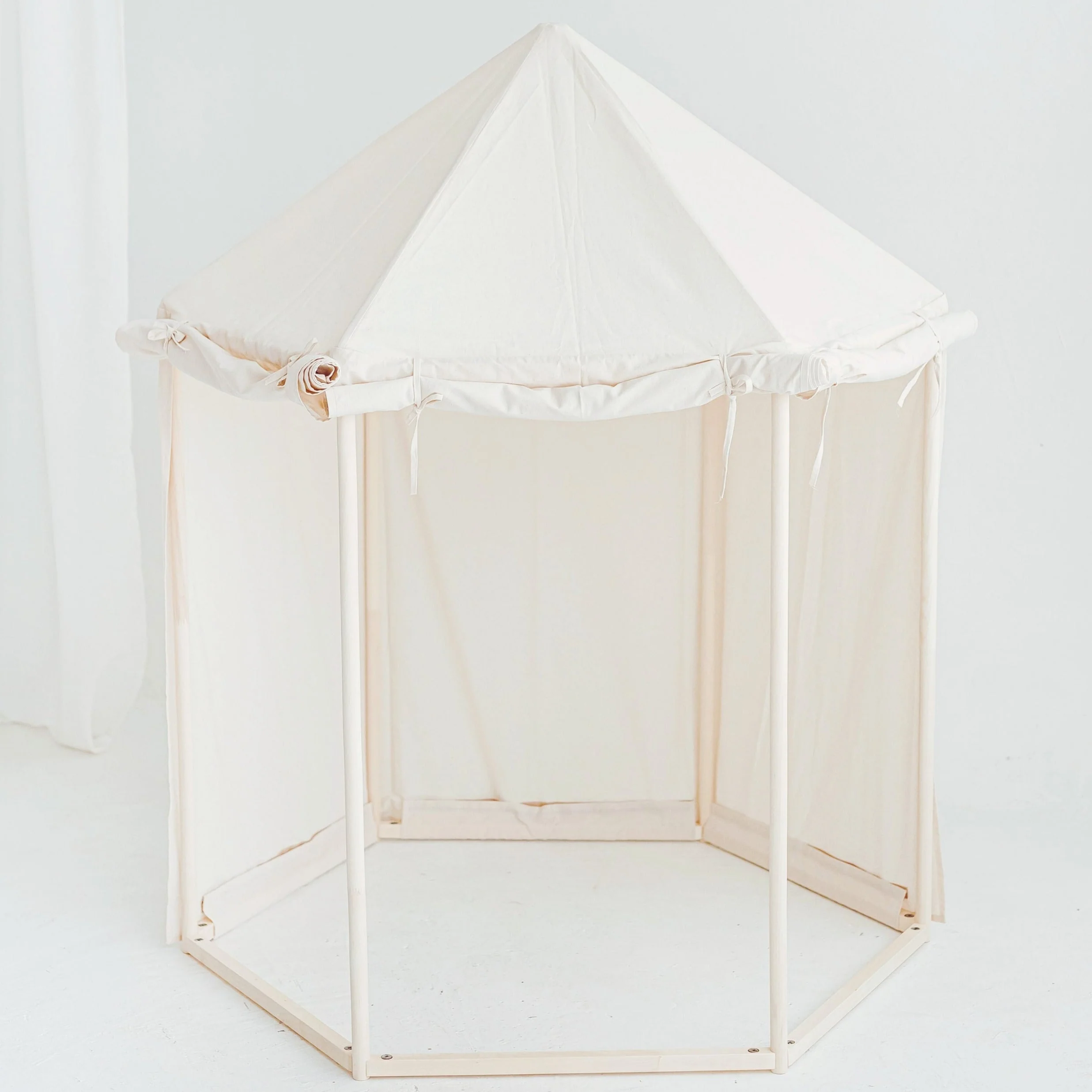 MINICAMP Indoor Playhouse Tent in Pavilion Shape - Image 9