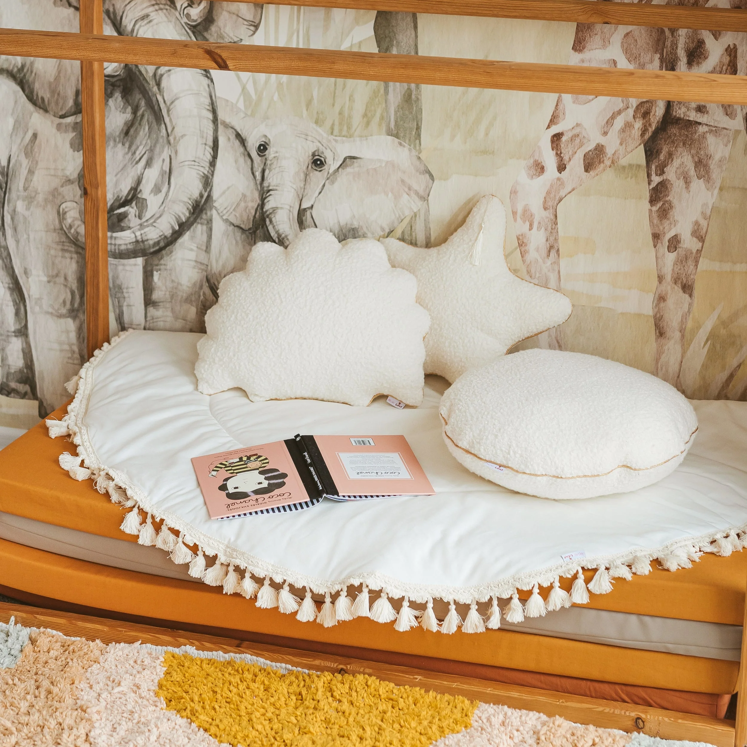 MINICAMP Seashell Pillows, Starfish Throw Pillows, Crustaceancore Decor | PACK of 2 - Image 3