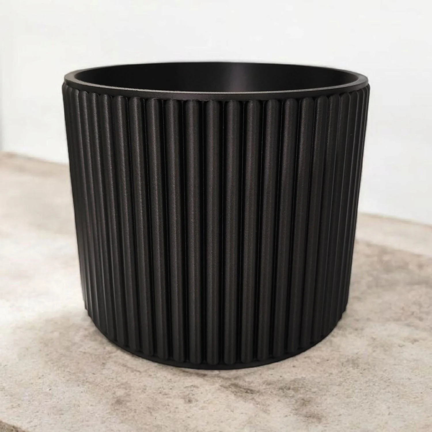 Modern Ribbed Bathroom Organiser - Elegant Storage Cup for Makeup & Office - Image 2