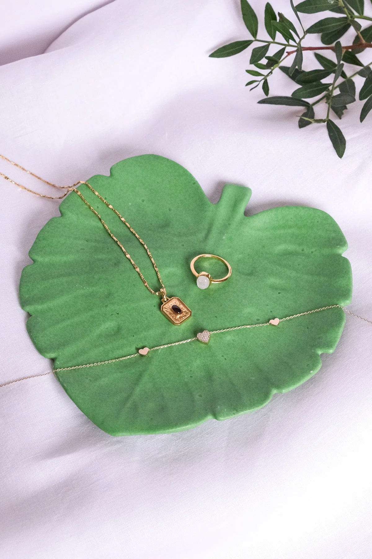 Monstera Leaf Decorative Tray - Image 2