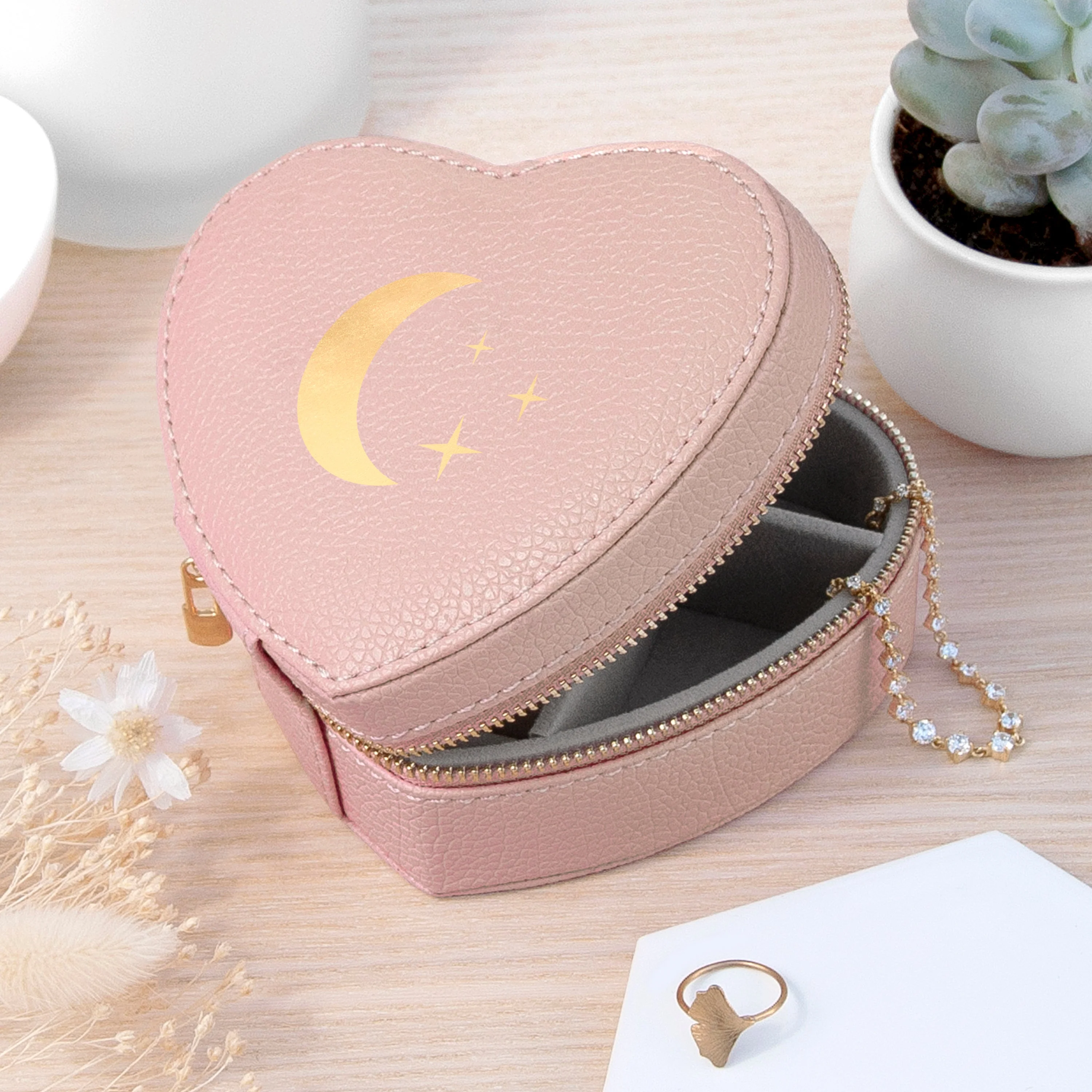Moon and Stars Pink Heart Travel Jewellery Case - Image 7