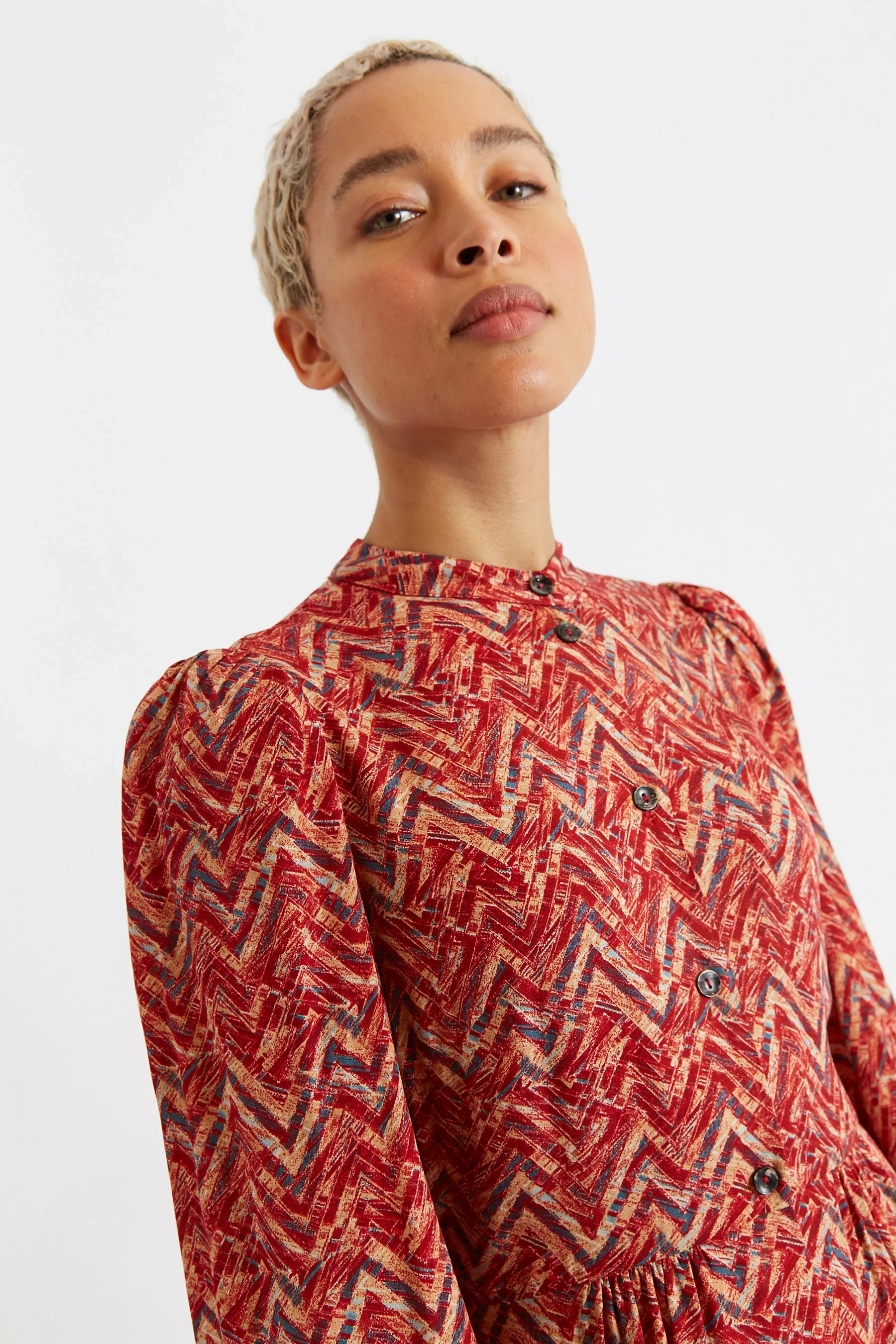 Nayma Art Attack Print Long Sleeve Midi Dress - Red - Image 3