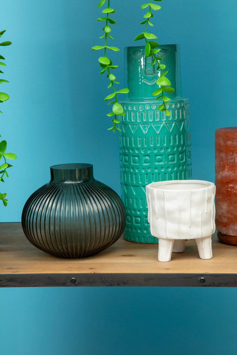 Nullah Small Smoked Grey Glass Vase - Image 4