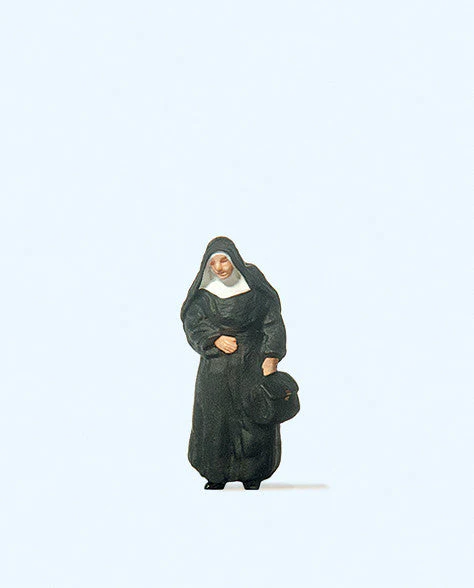 Nun Terrarium Figures 28056
