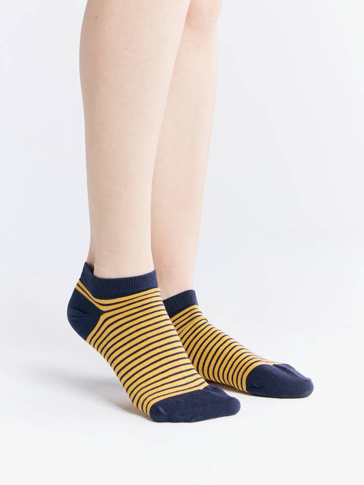Organic Cotton Trainer Socks (6 Pack) - Image 9