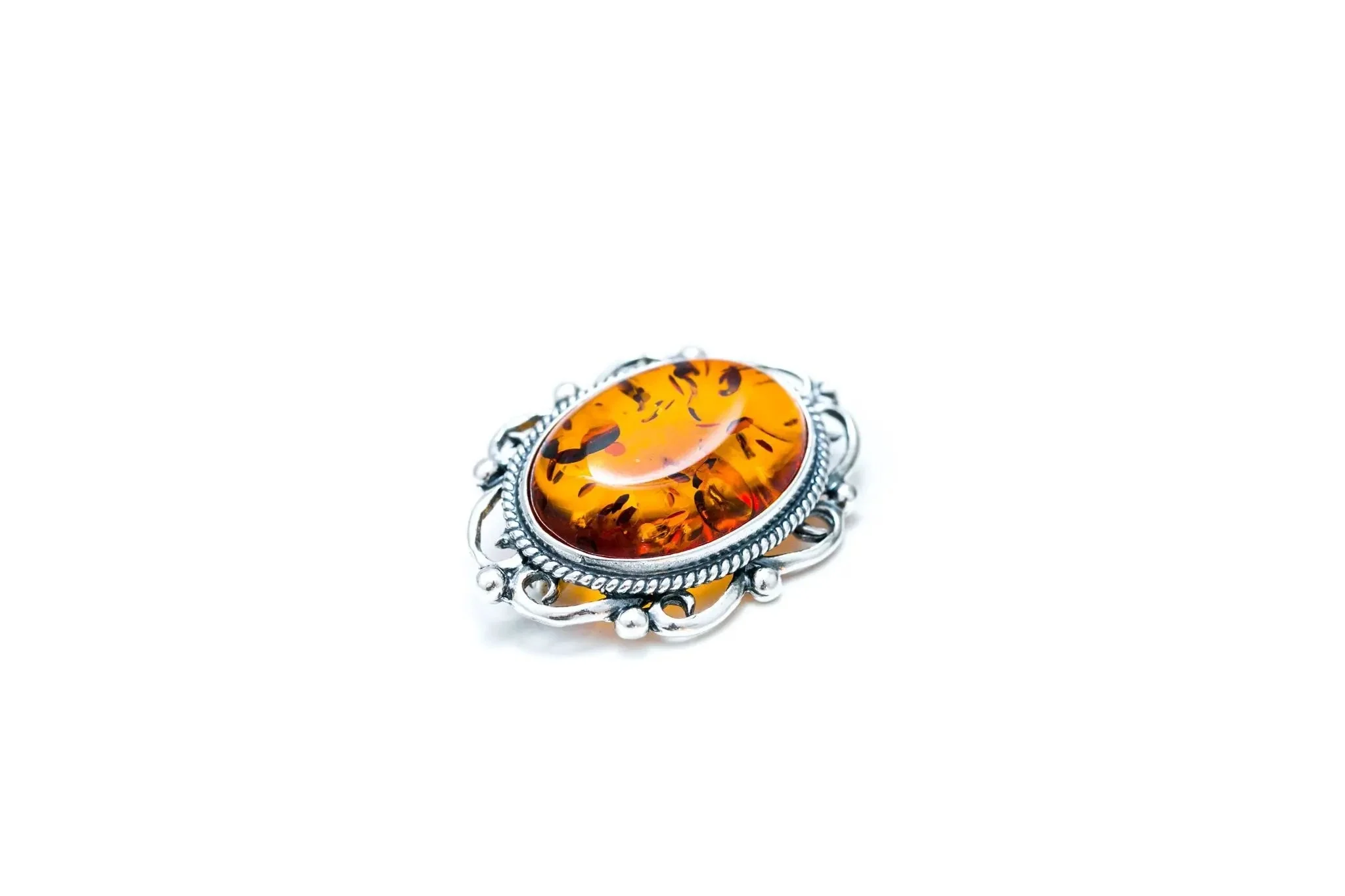 Oval Classic Framed Amber Brooch - Image 2
