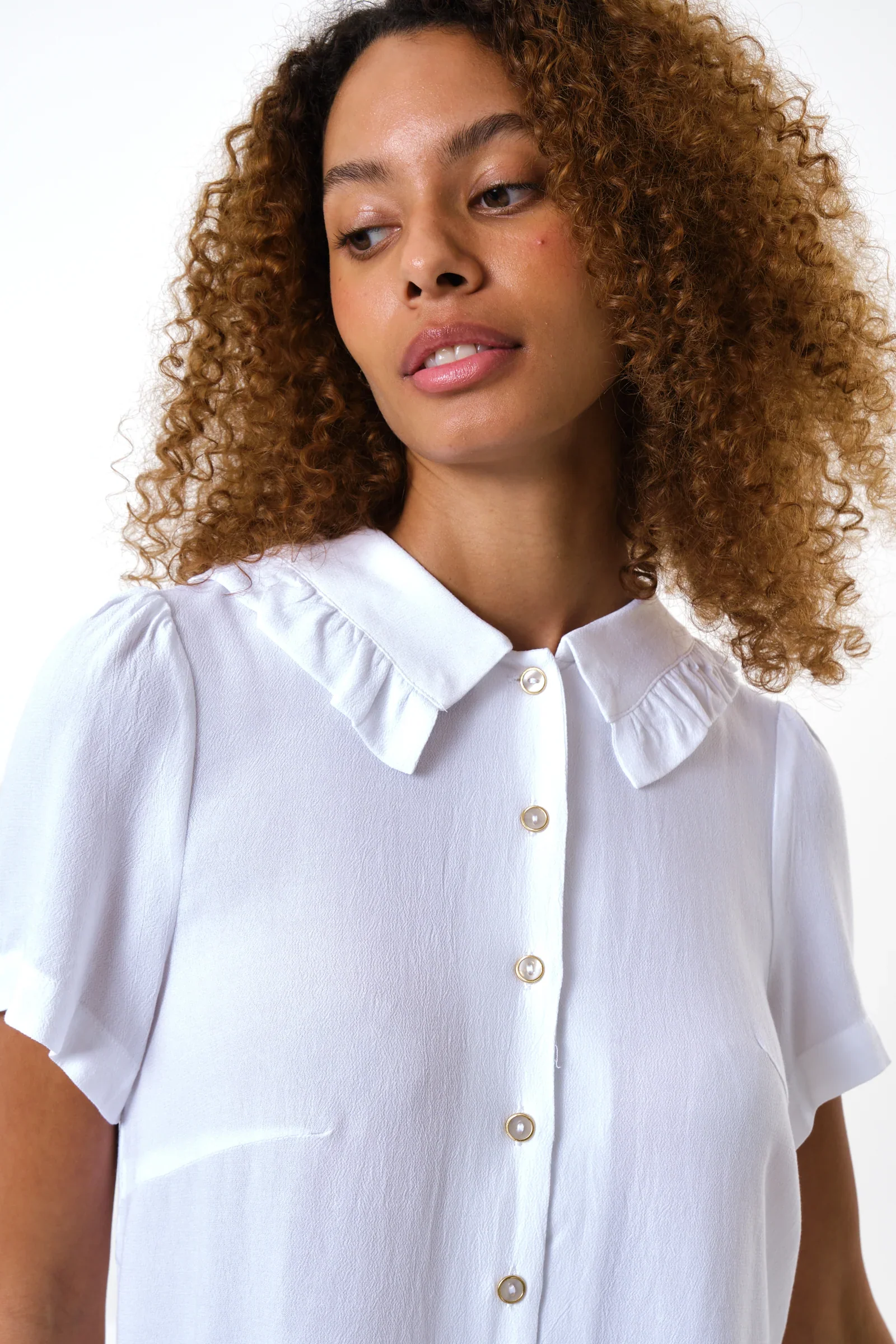 Padma Ruffle Collar Short Sleeve Blouse - Image 3