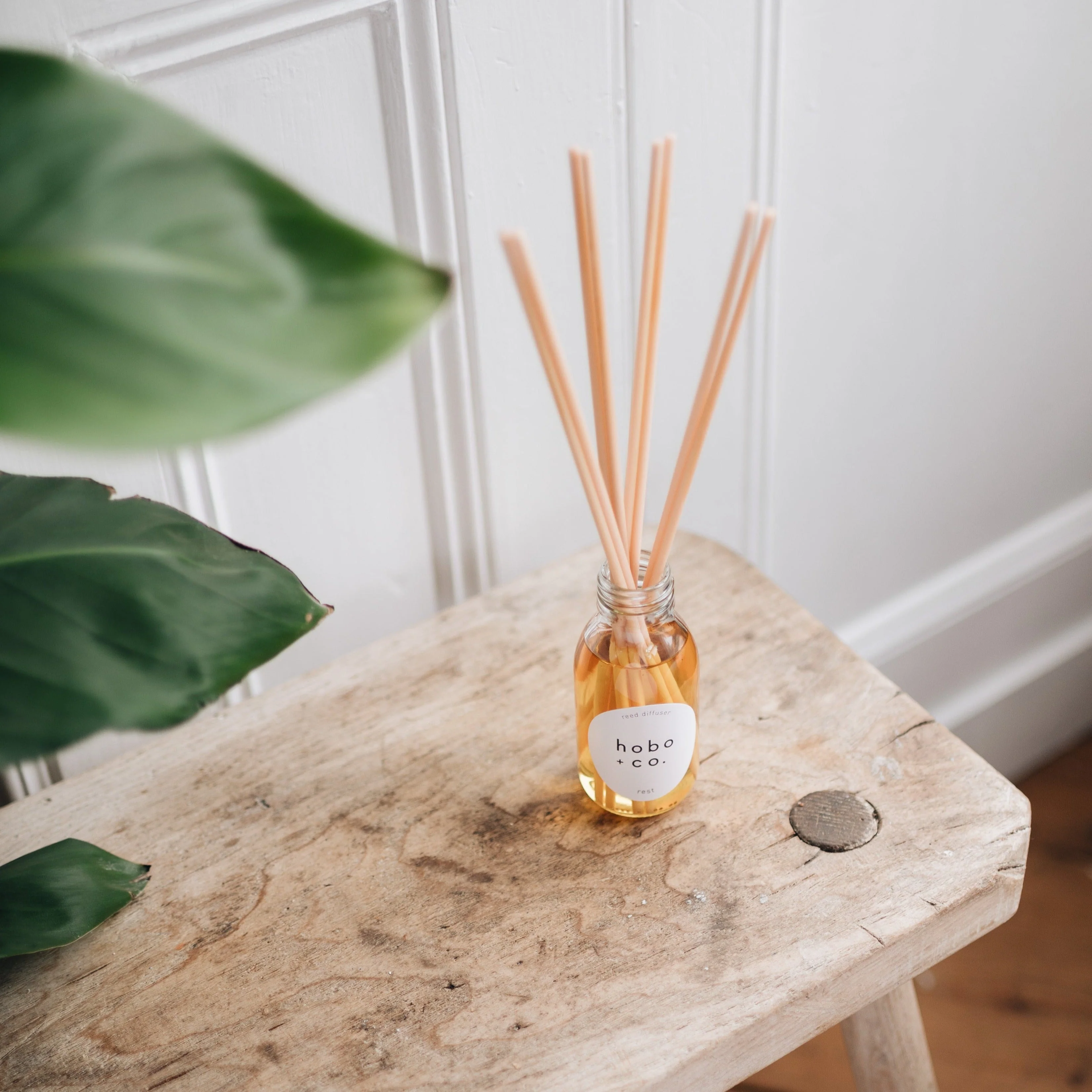 Rest Aromatherapy Essential Oil Scented Reed Diffuser - Image 3