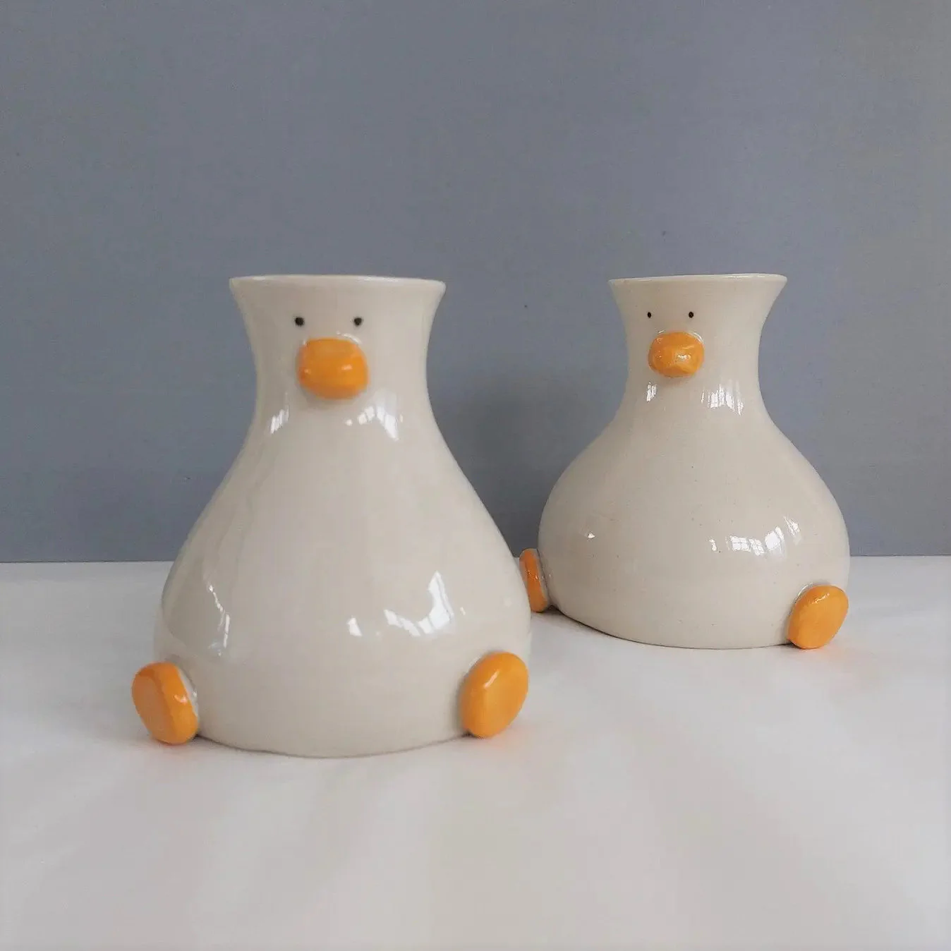 Round Boy Duck Vase - Image 5
