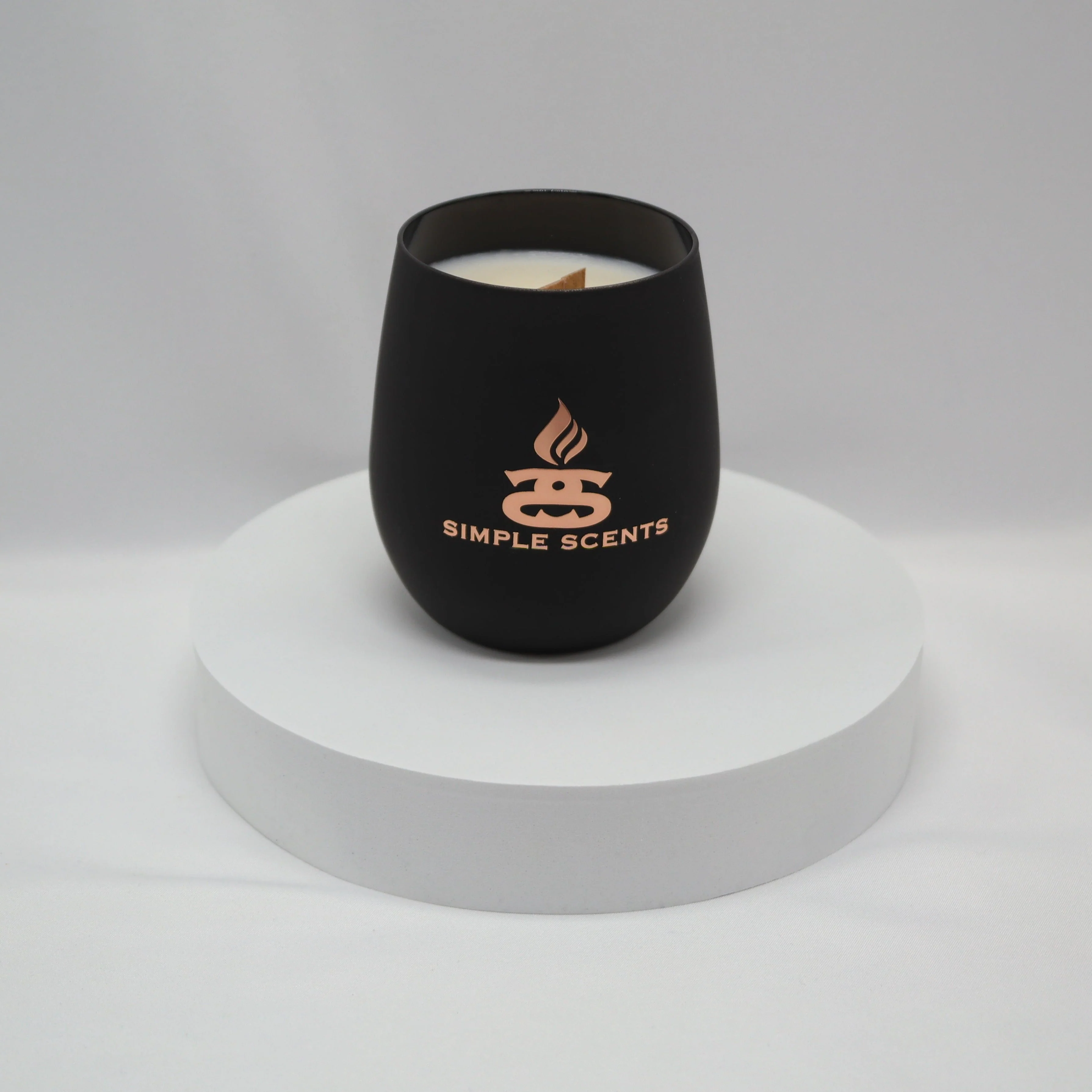 Selene - Simple Scents Luxe Rosé Noir Wooden Wick Soy Candle - Image 5