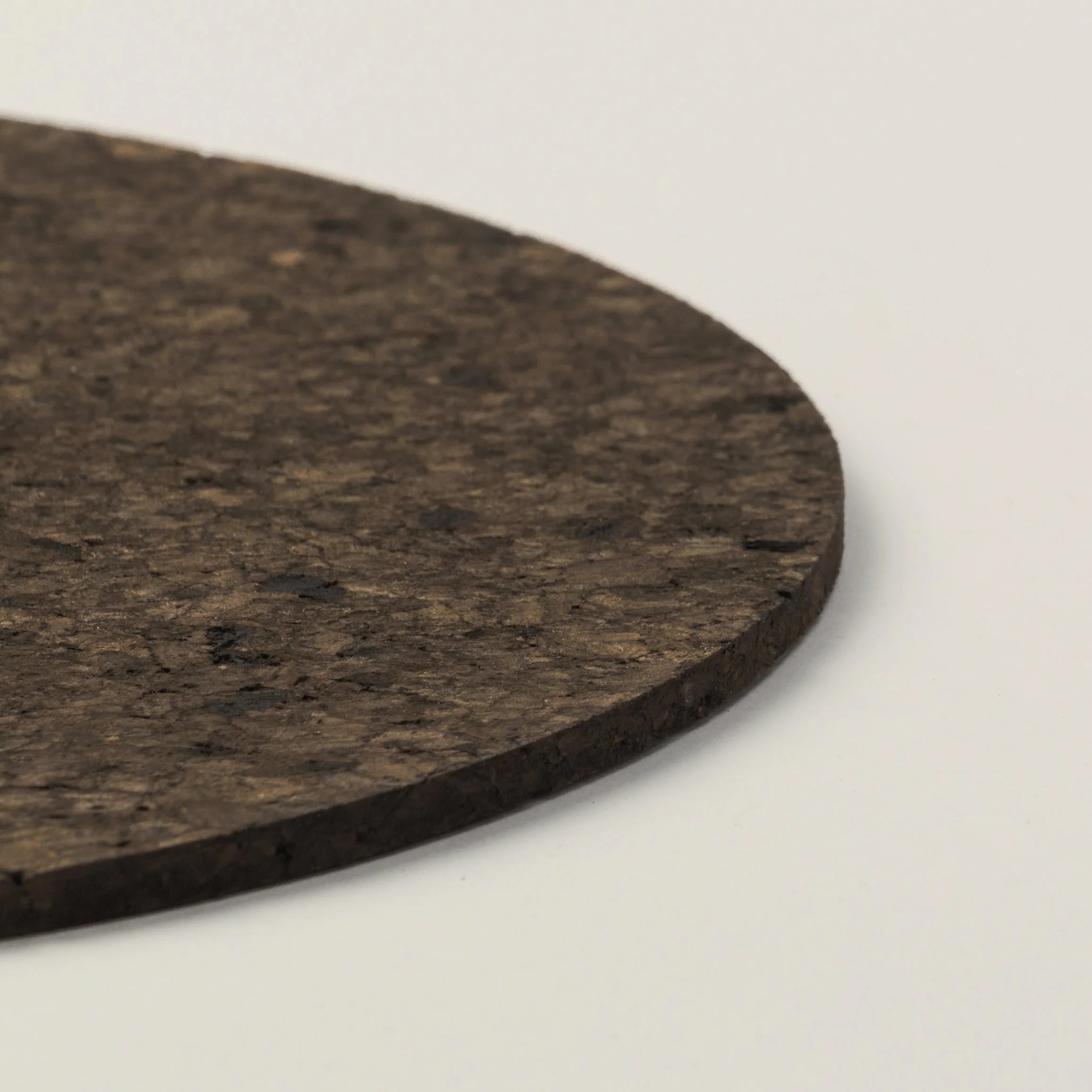 Set of 6 Cork Placemats | Dark | Round - Image 4