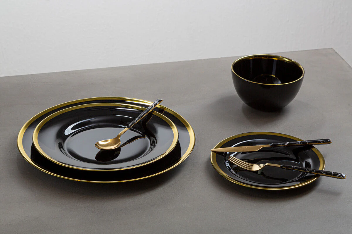 Set of Four Ida 33cm Dia Black Glass Charger Plates - Image 6