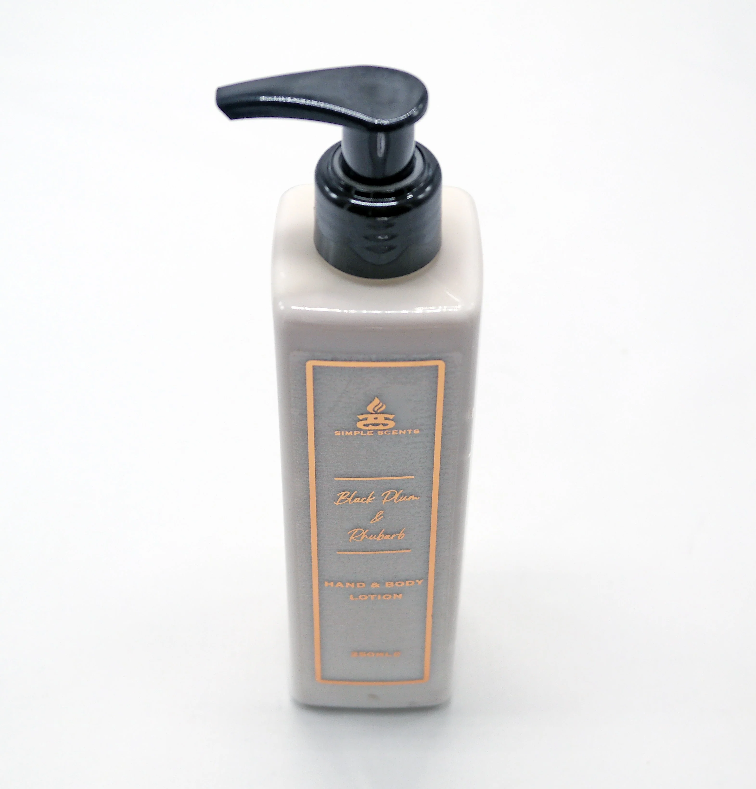Simple Scents Black Plum & Rhubarb Hand & Body Lotion 250ml - Image 3
