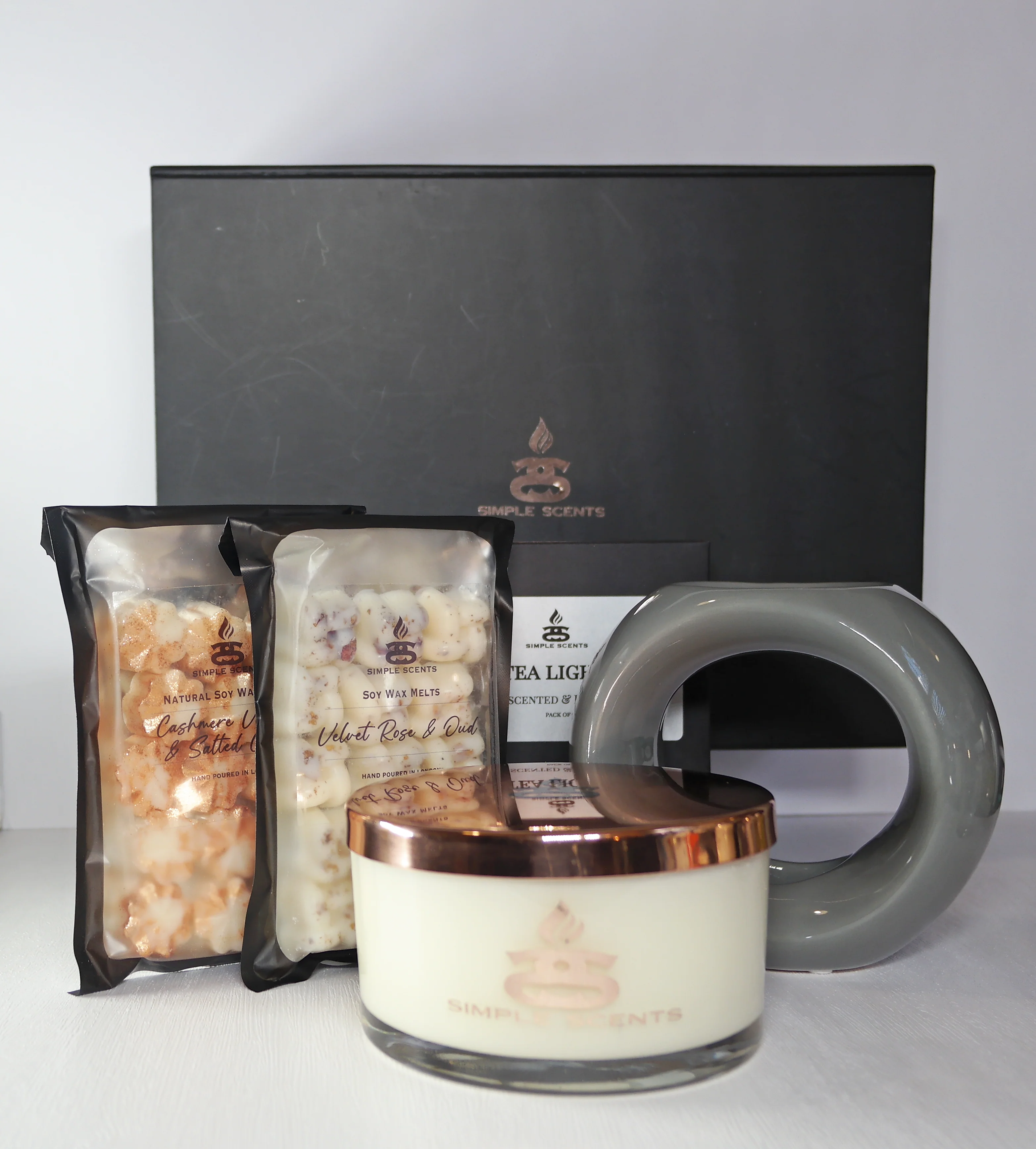 Simple Scents Experience Opulence Candle, Wax Melt & Oslo Wax Burner Gift Set - Image 2