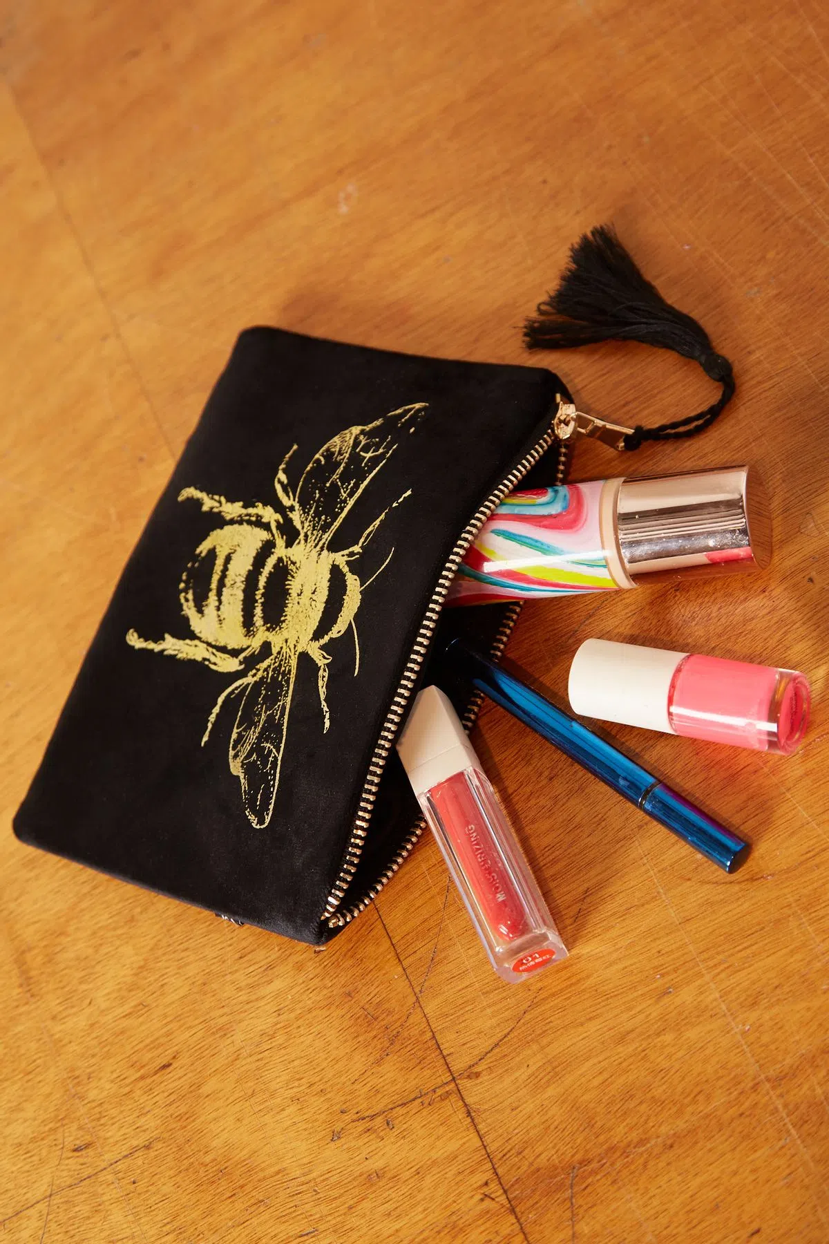Single Gold Bee Velvet Make Up Bag - Image 2