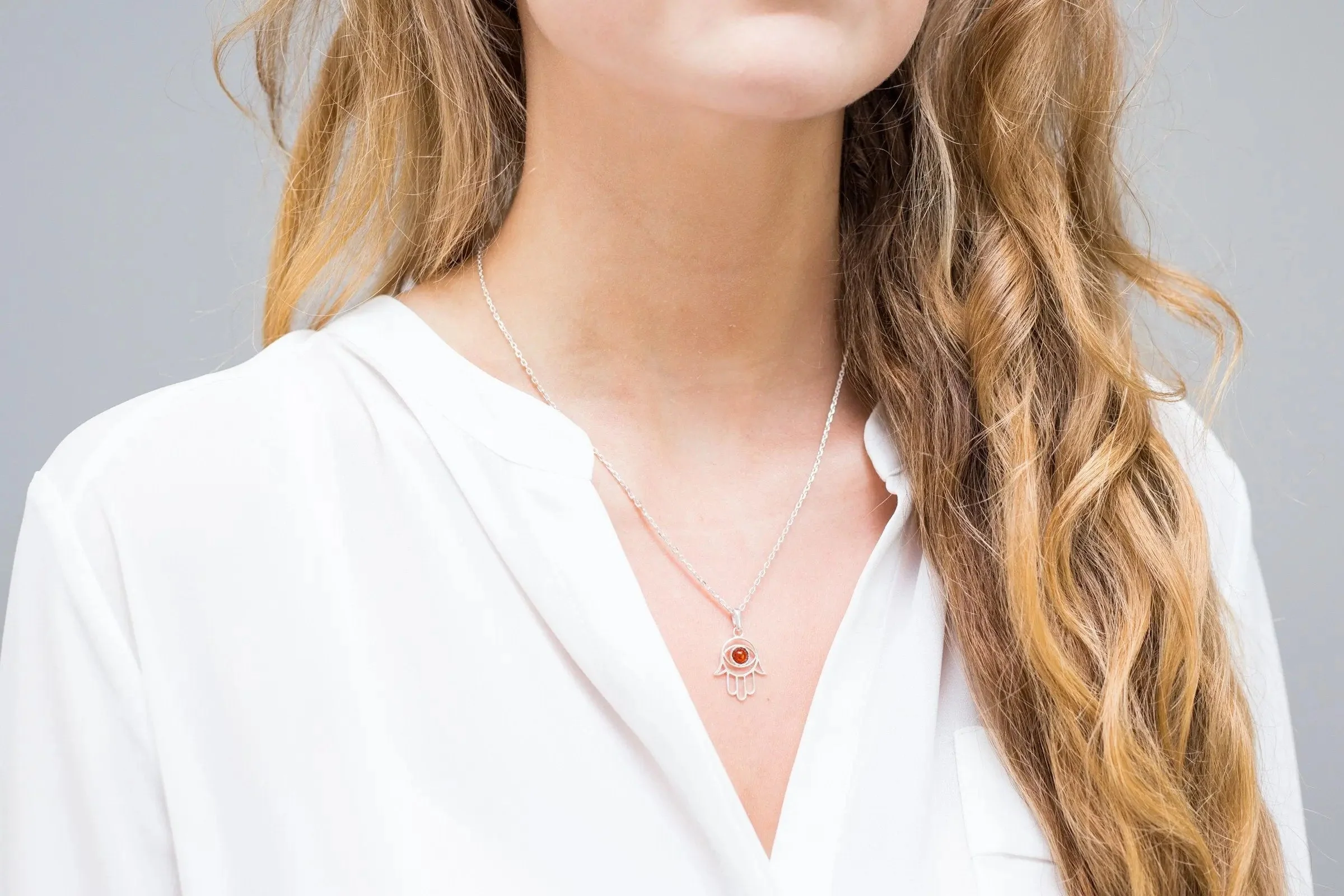 Small Amber Hamsa Pendant - Image 2