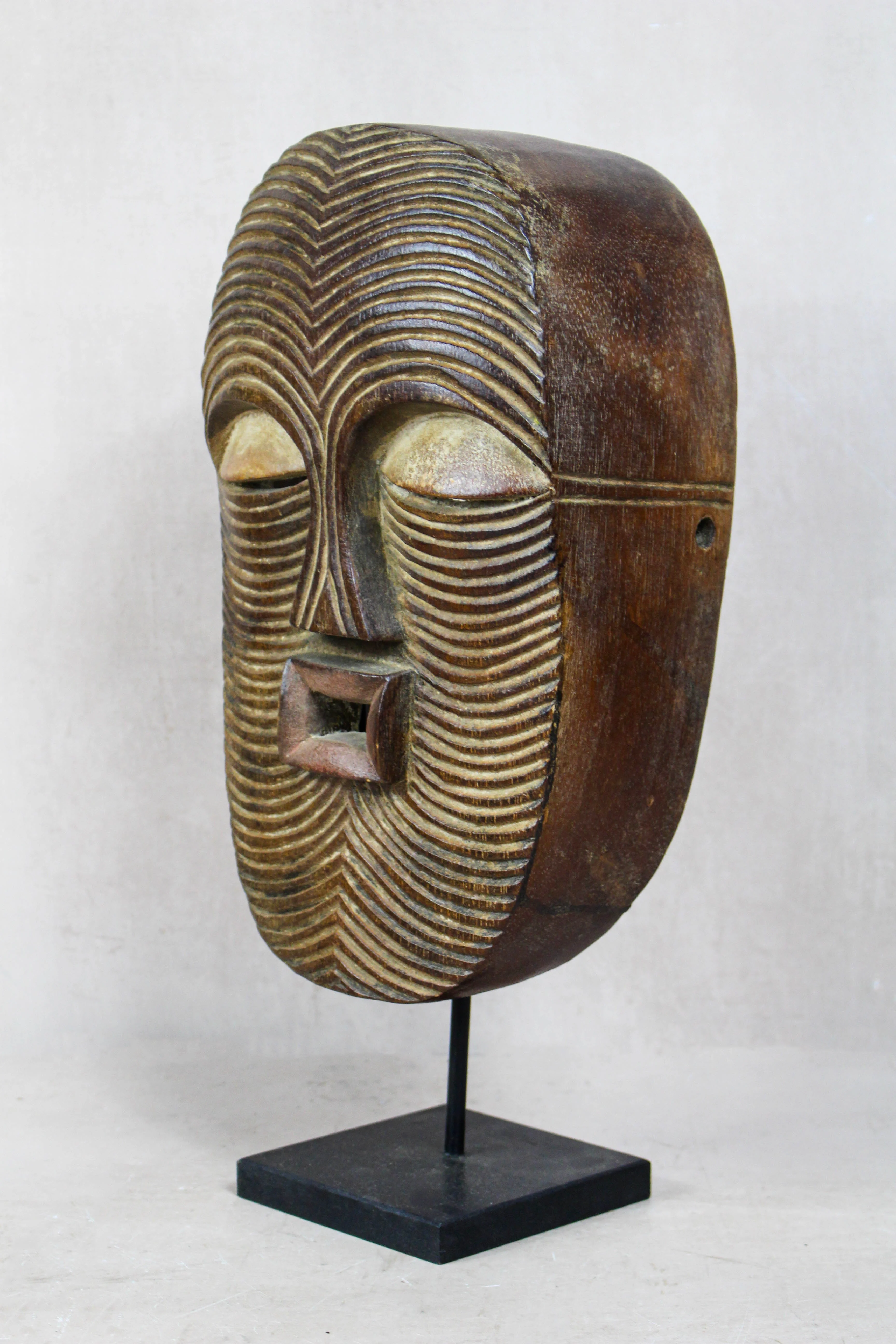 Songye Mask 49.1 - Image 3
