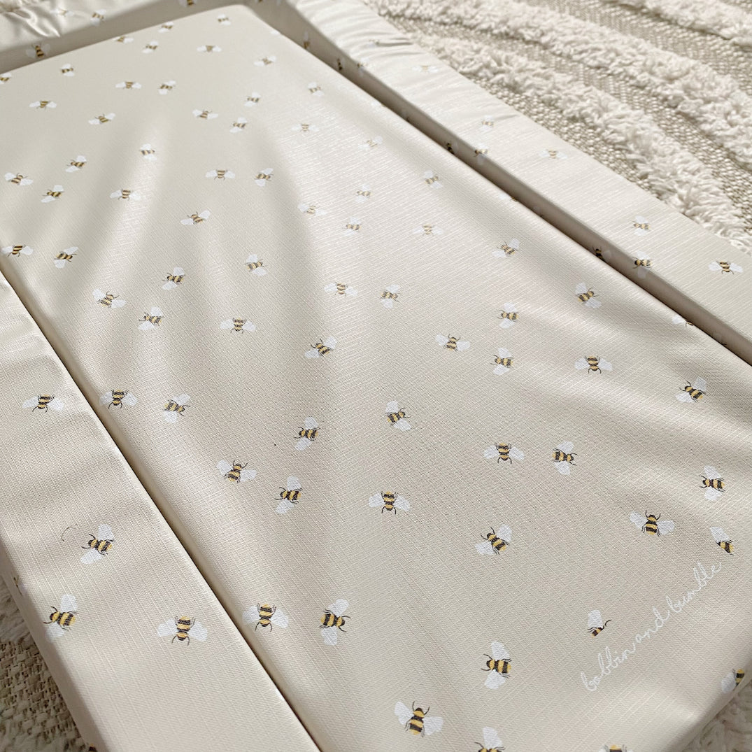 Standard Changing Mat - Bee Print - Image 10