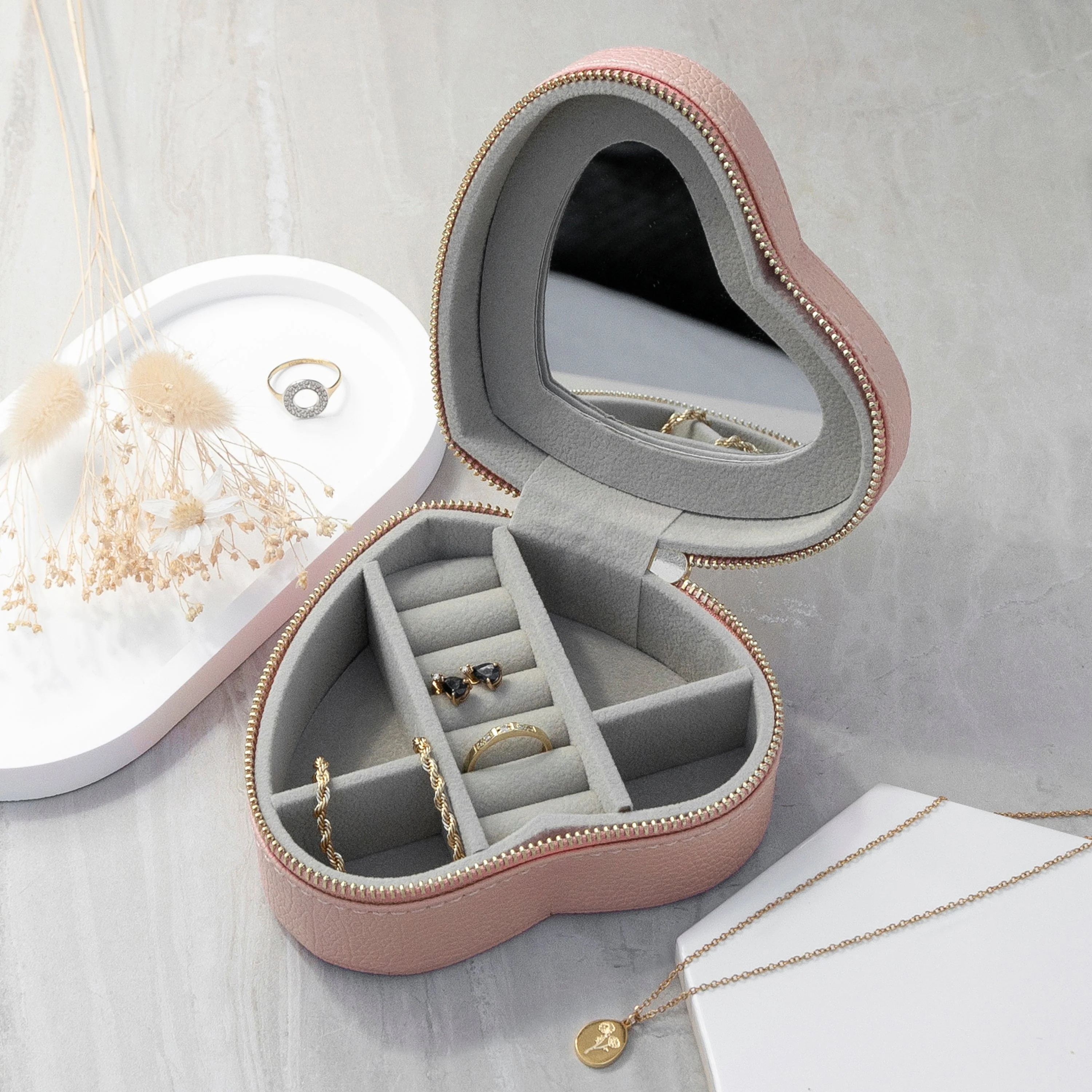 Sunset Pink Heart Jewellery Case - Image 5