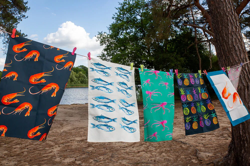 Tea towel "Oh SO bright"- Prawns - Image 2