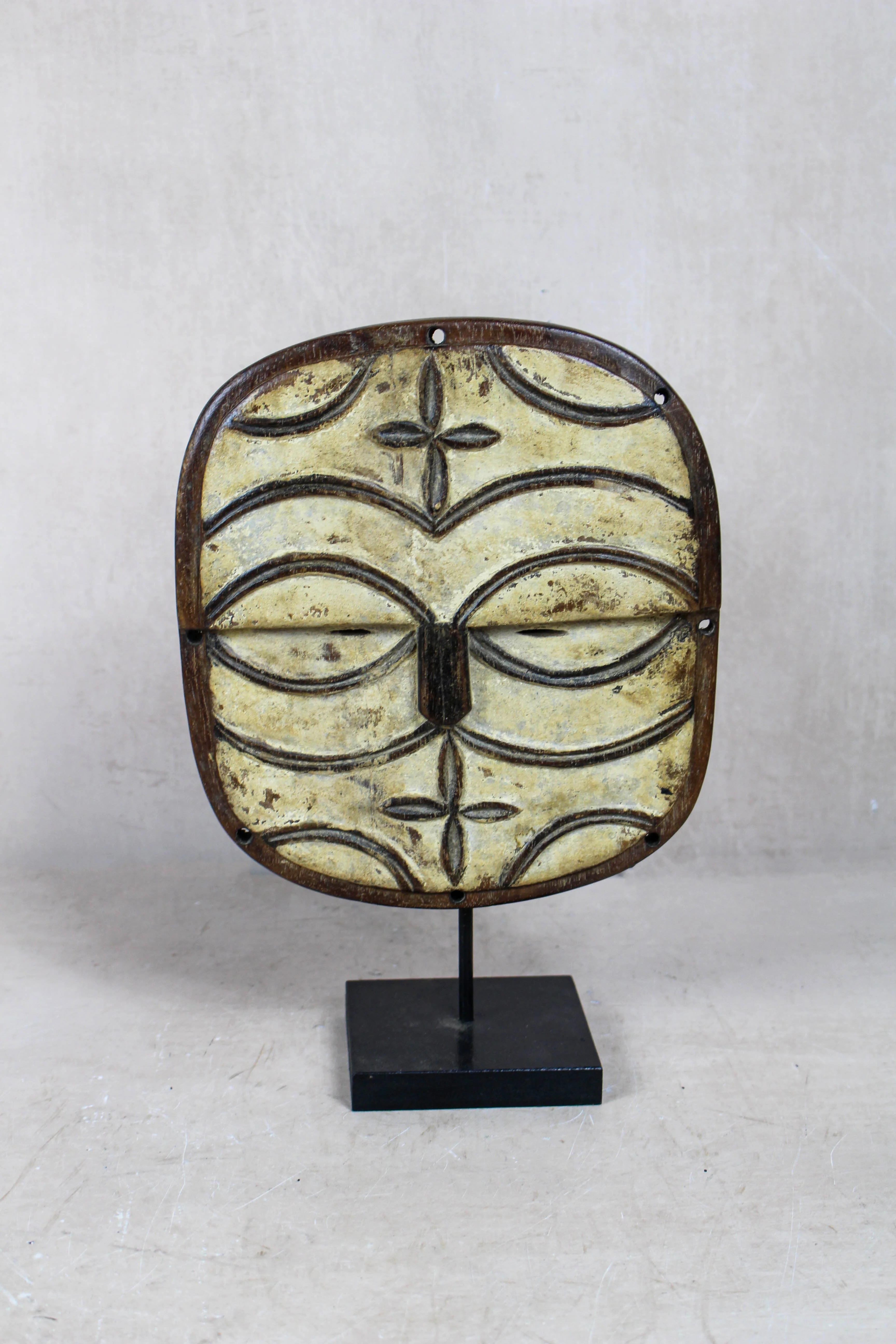Teke Mask 84.2