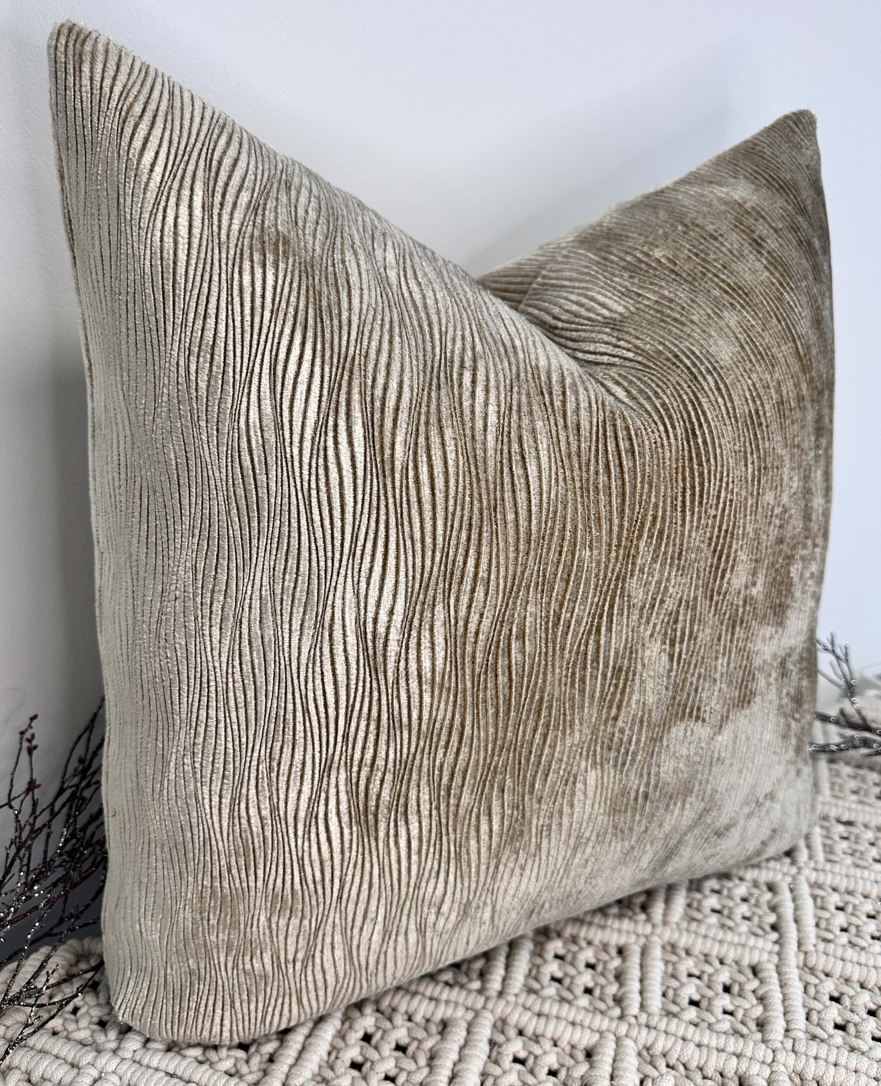 The Couture Cushion - The Gold Coperni - Style No. 217 - Image 2