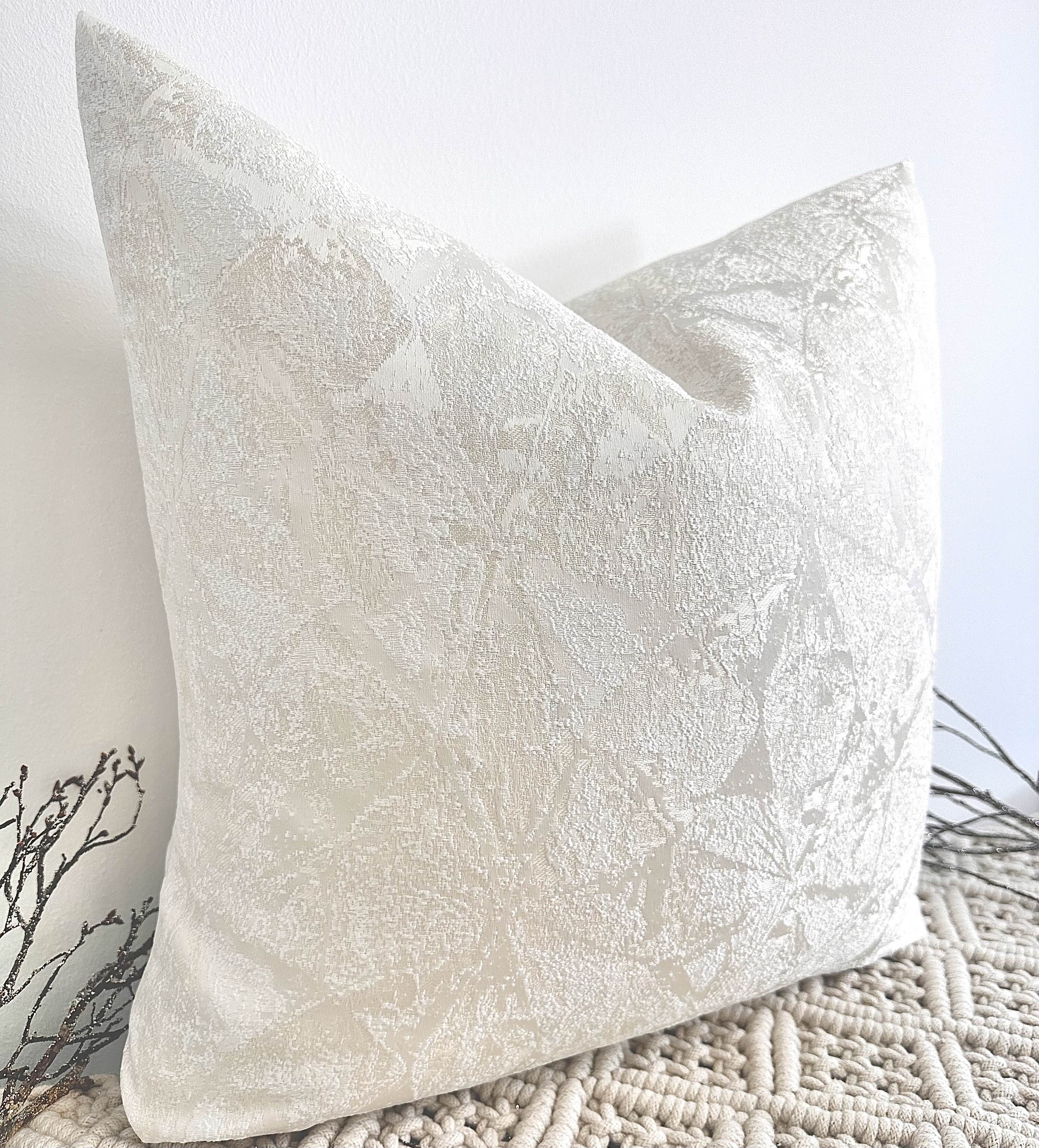The Couture Cushion - The Ivory Sofija - Style No. 2 - Image 3