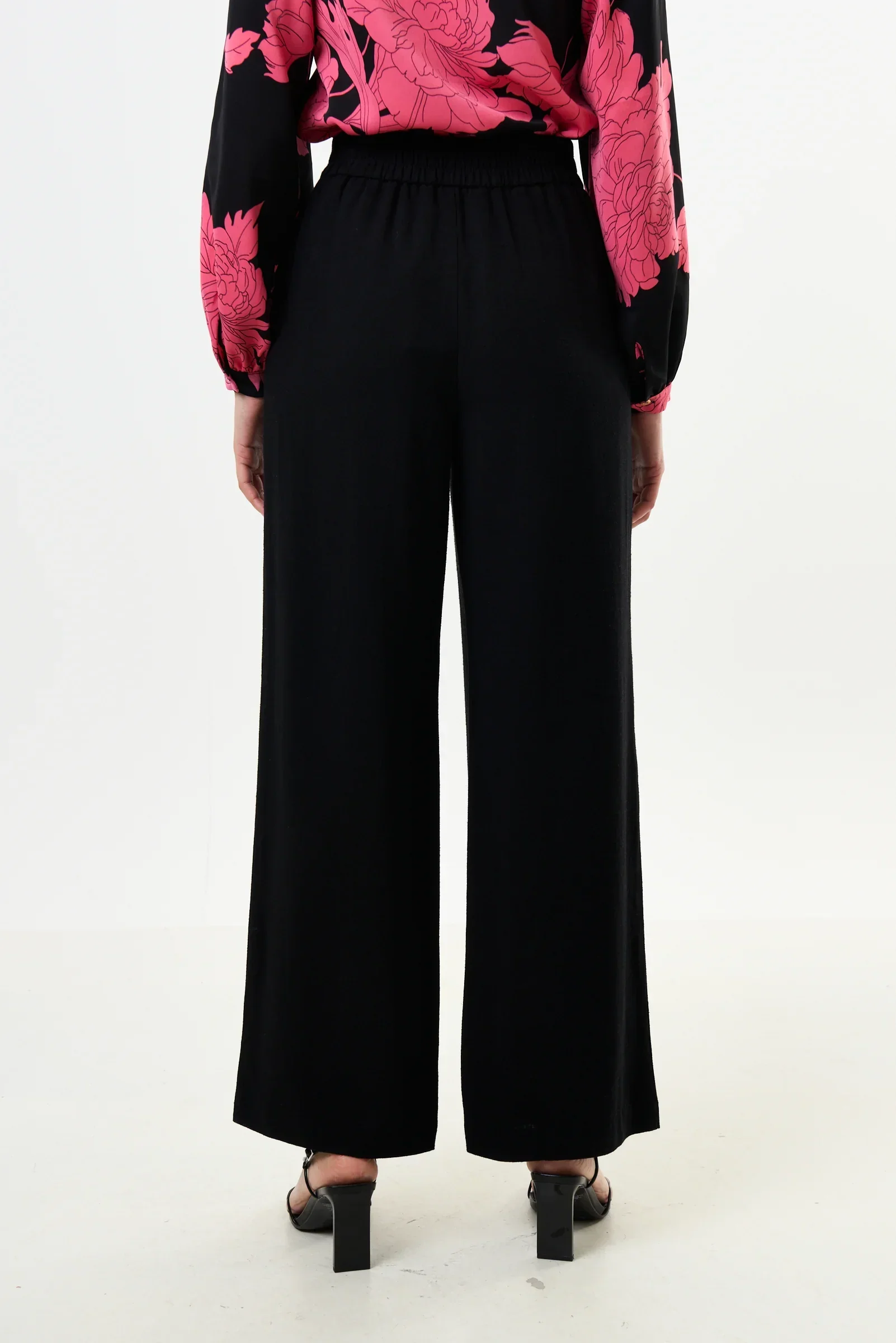Tilde Linen Mix Wide Leg Trousers - Black - Image 3