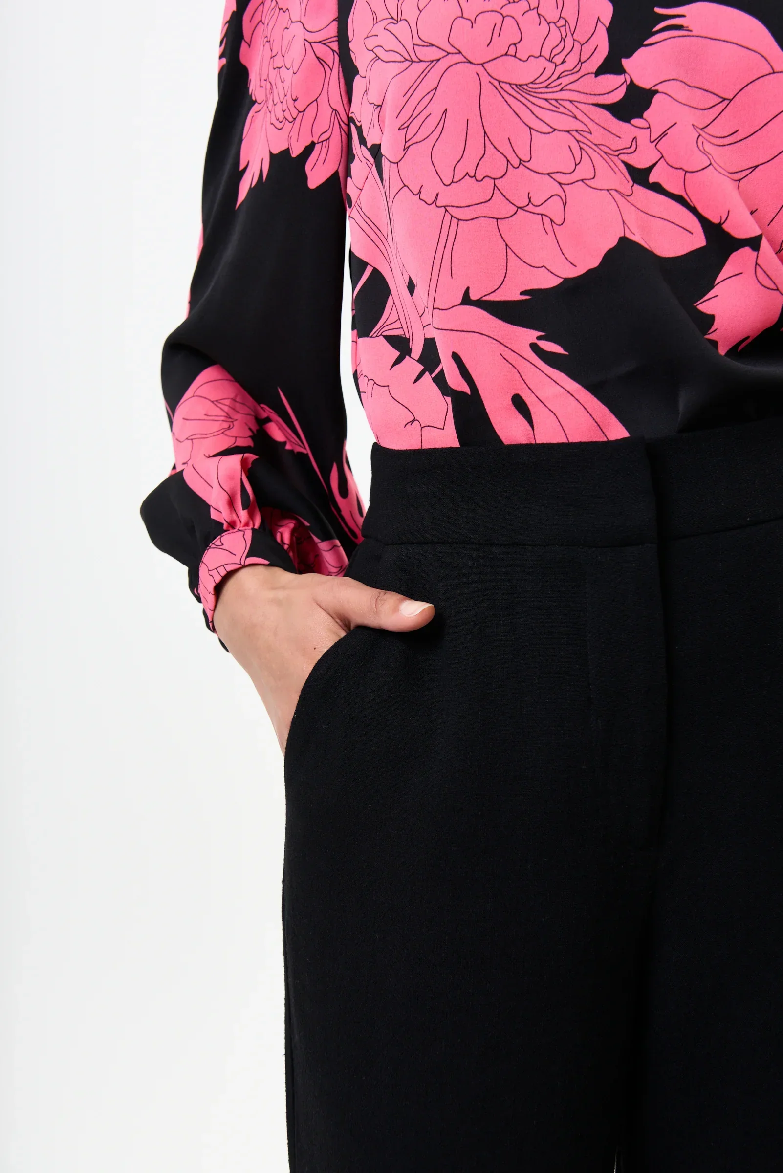 Tilde Linen Mix Wide Leg Trousers - Black - Image 4