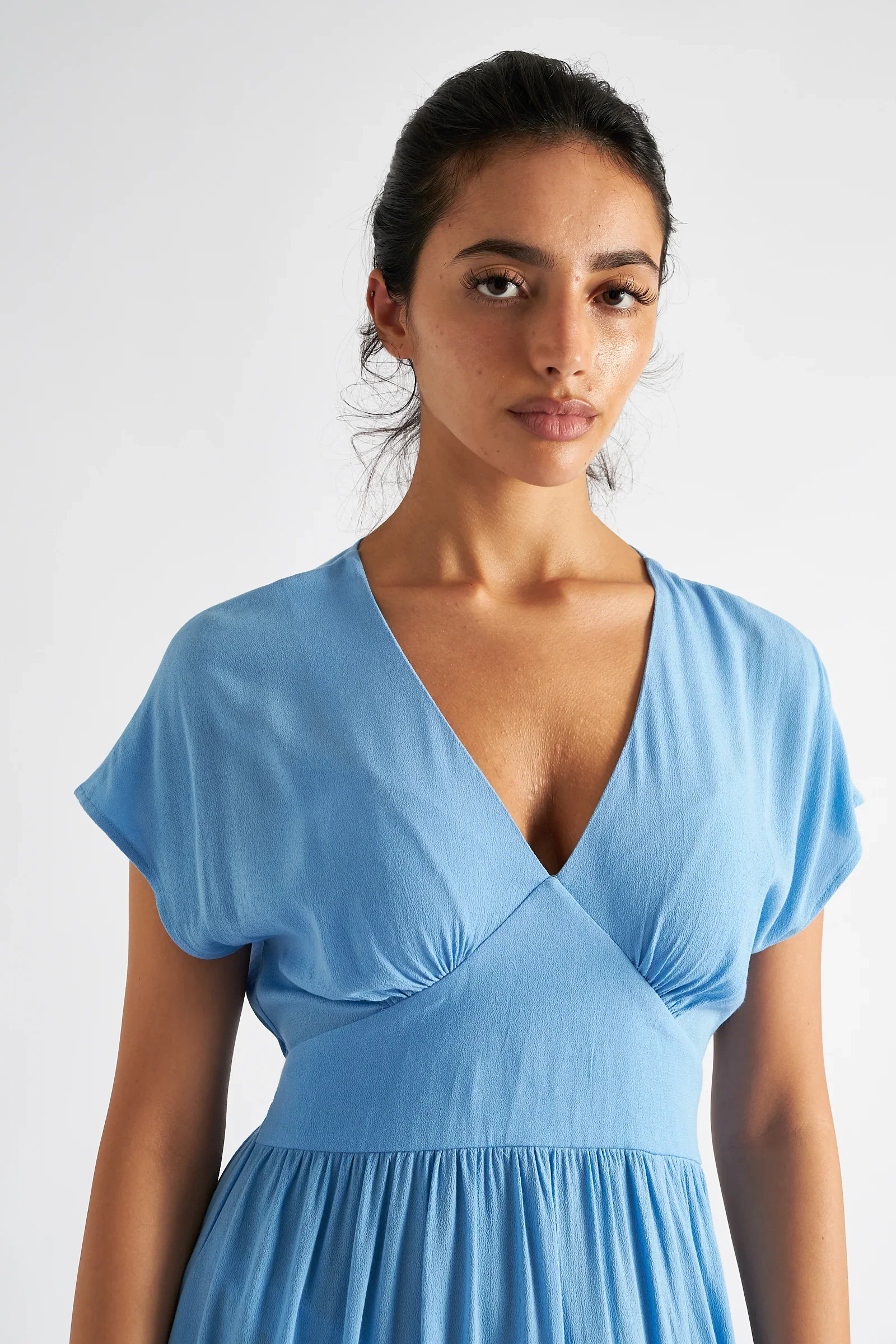 Unity Moss Crepe V-Neck Midi Dress - Blue - Image 3