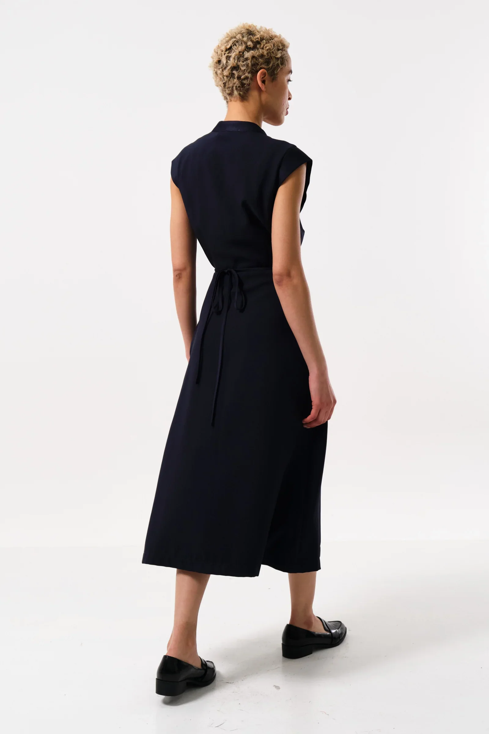 Urbain Satin Back Crepe Wrap Midi Dress - Navy - Image 2