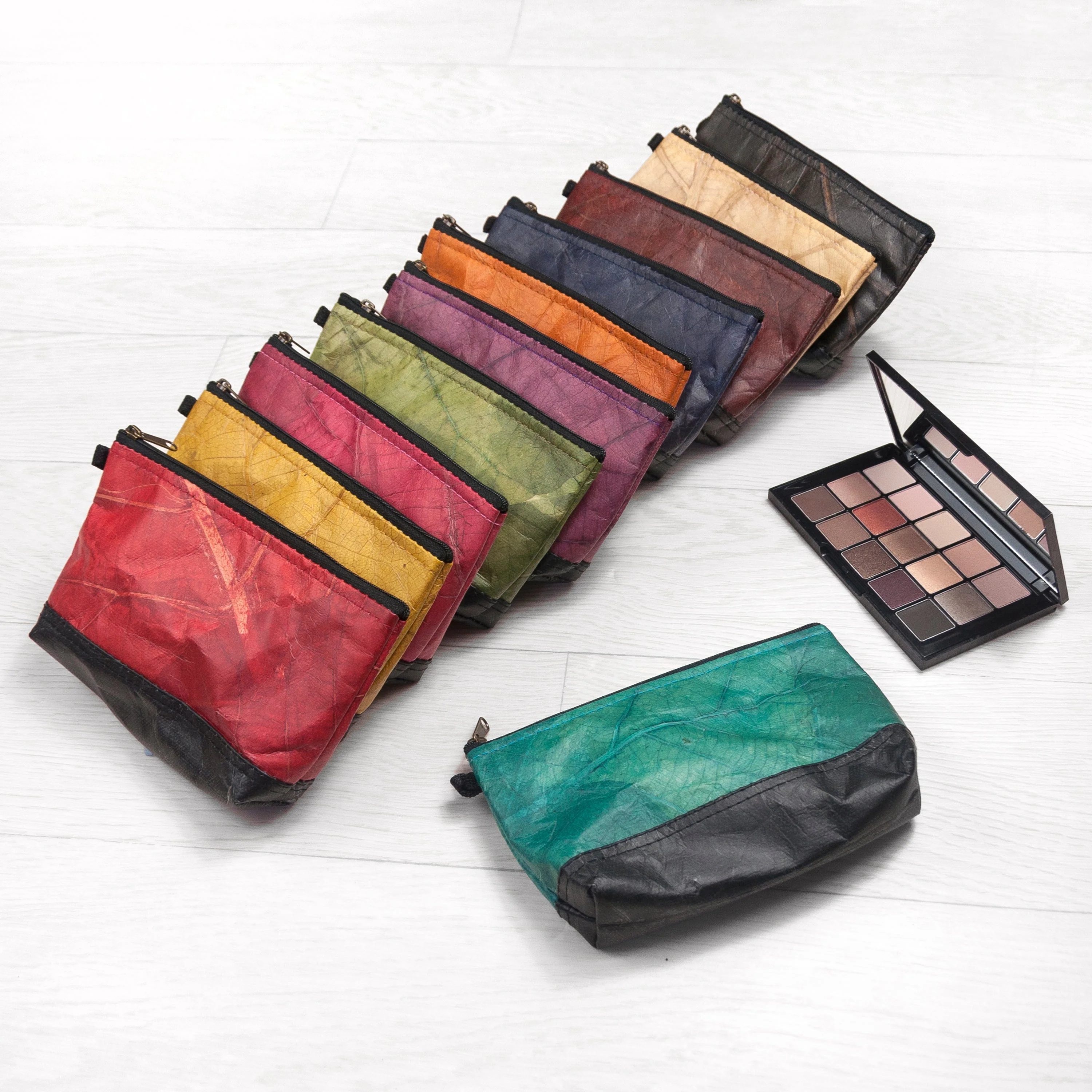 Vegan Leather Make Up Bag - Image 13