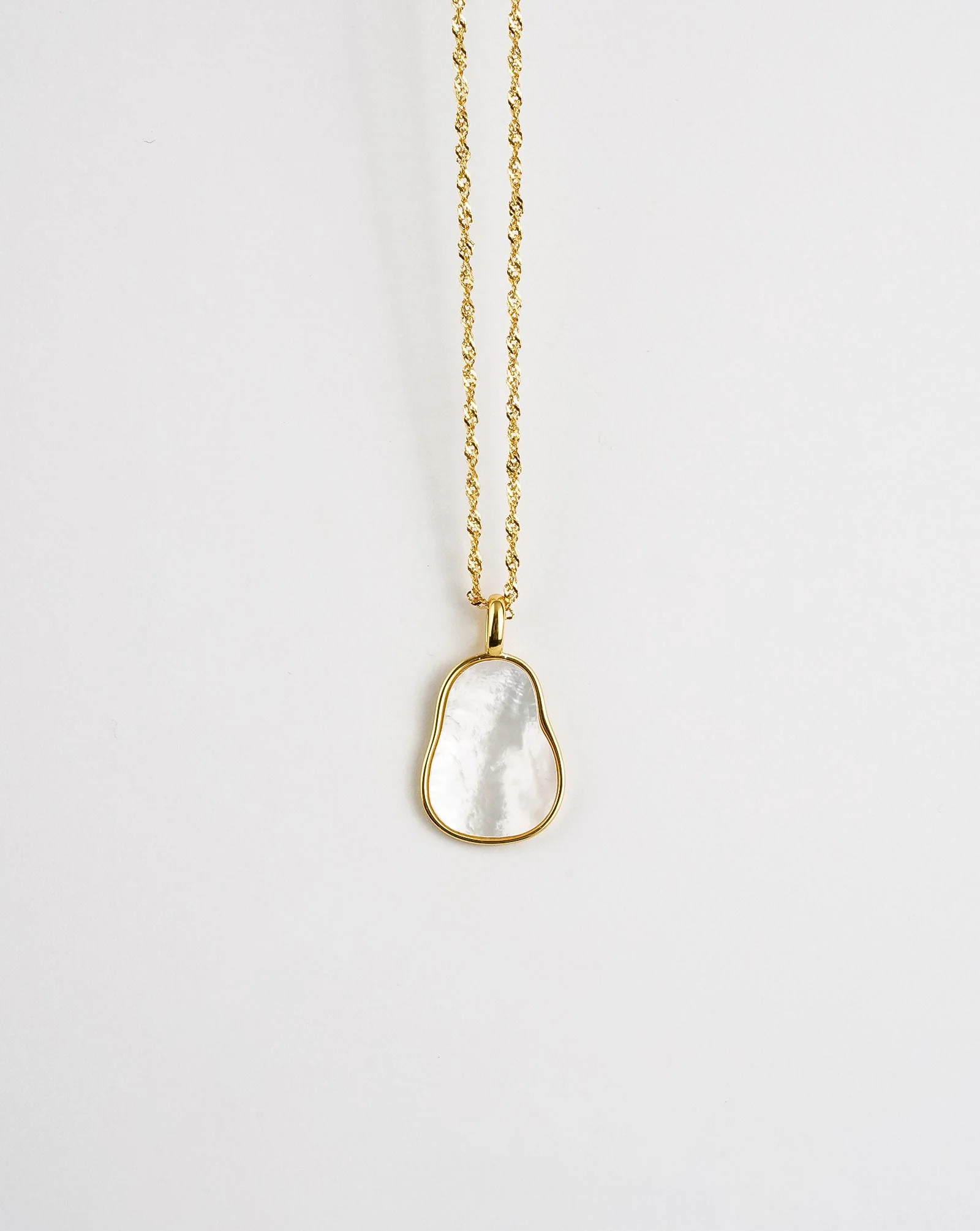 Wave Mother of Pearl Necklace
