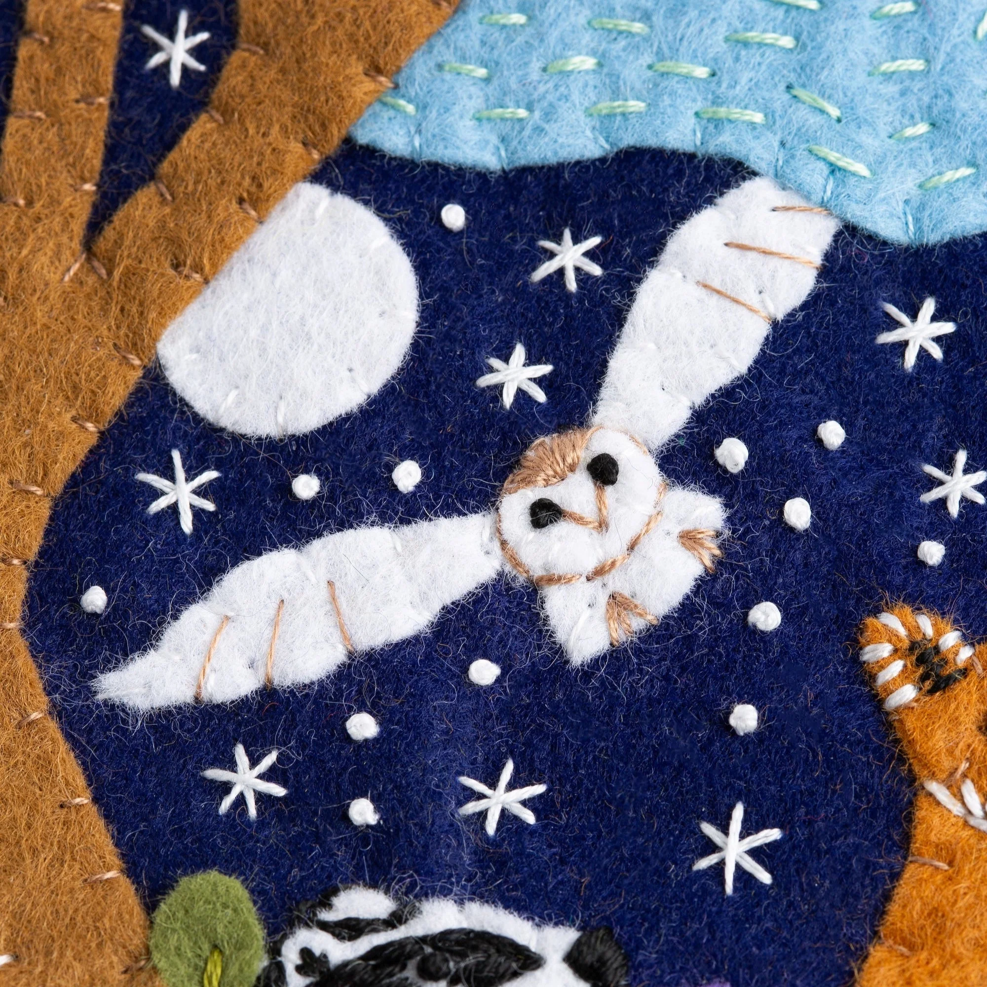'Woodland Pennant' Animal Felt Craft Kit for Beginners - Image 5