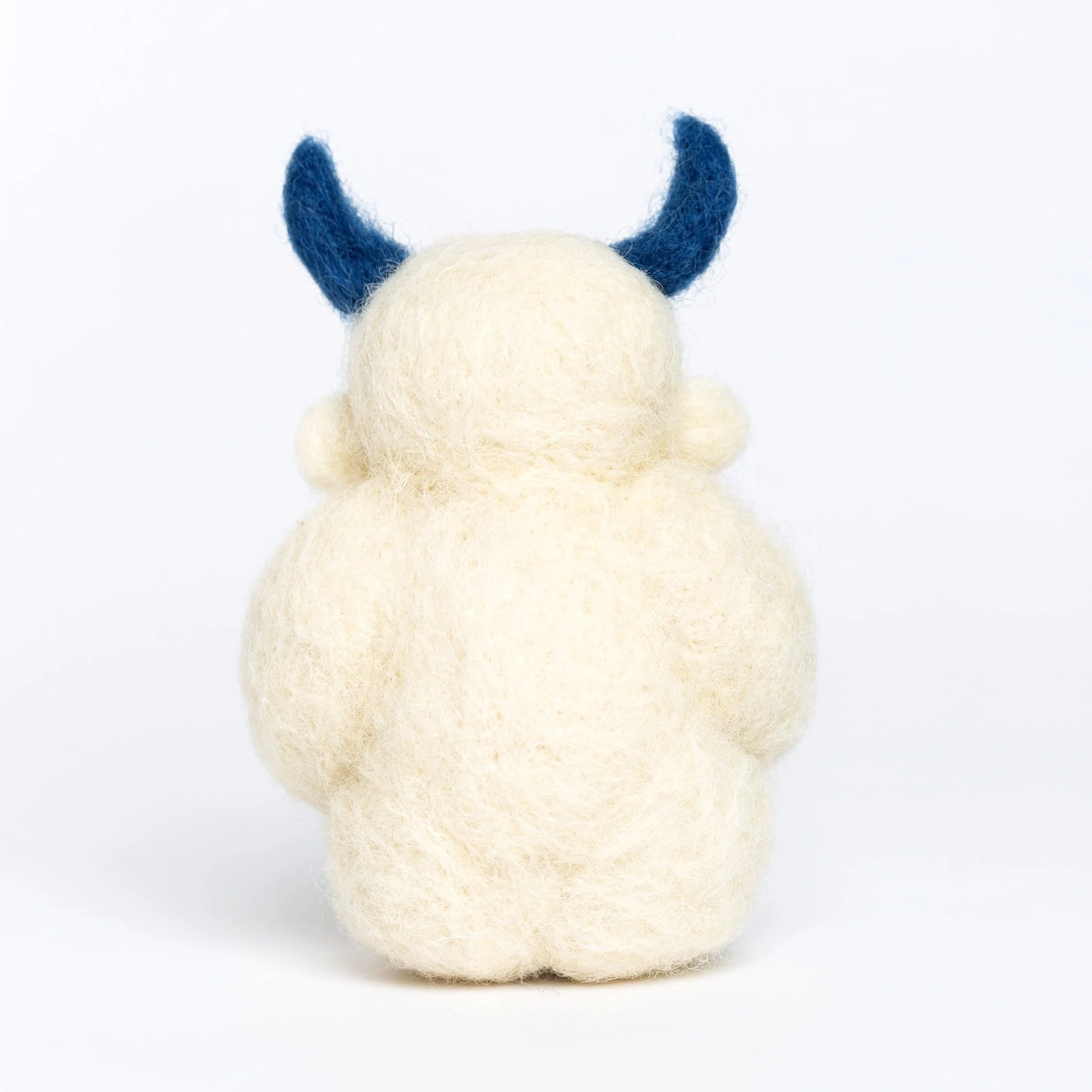 Yeti Needle Felting Kit for Beginners - Image 5