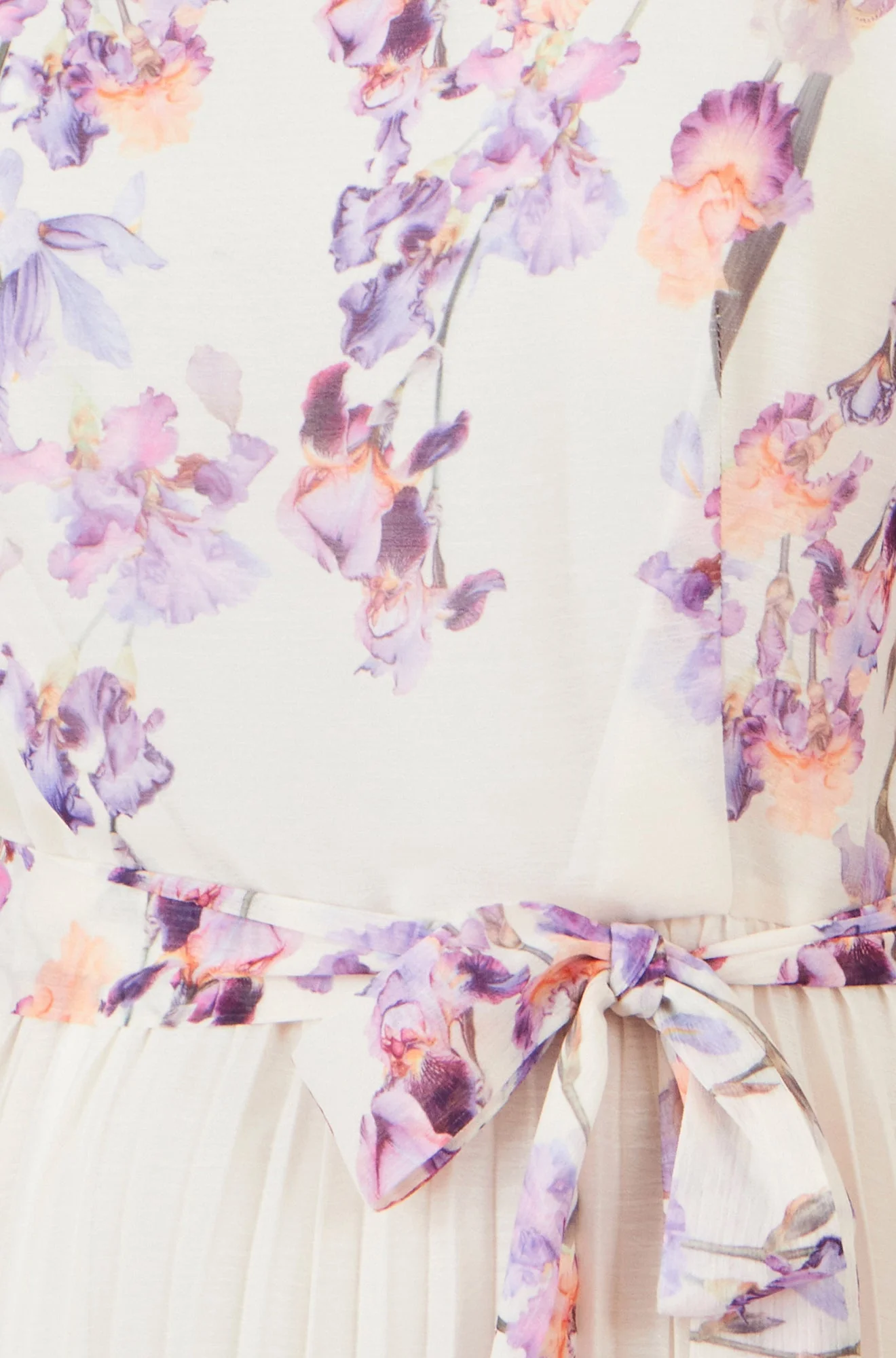 Yumi Ivory Floral Mirror Pleated Midi Dress - Image 7