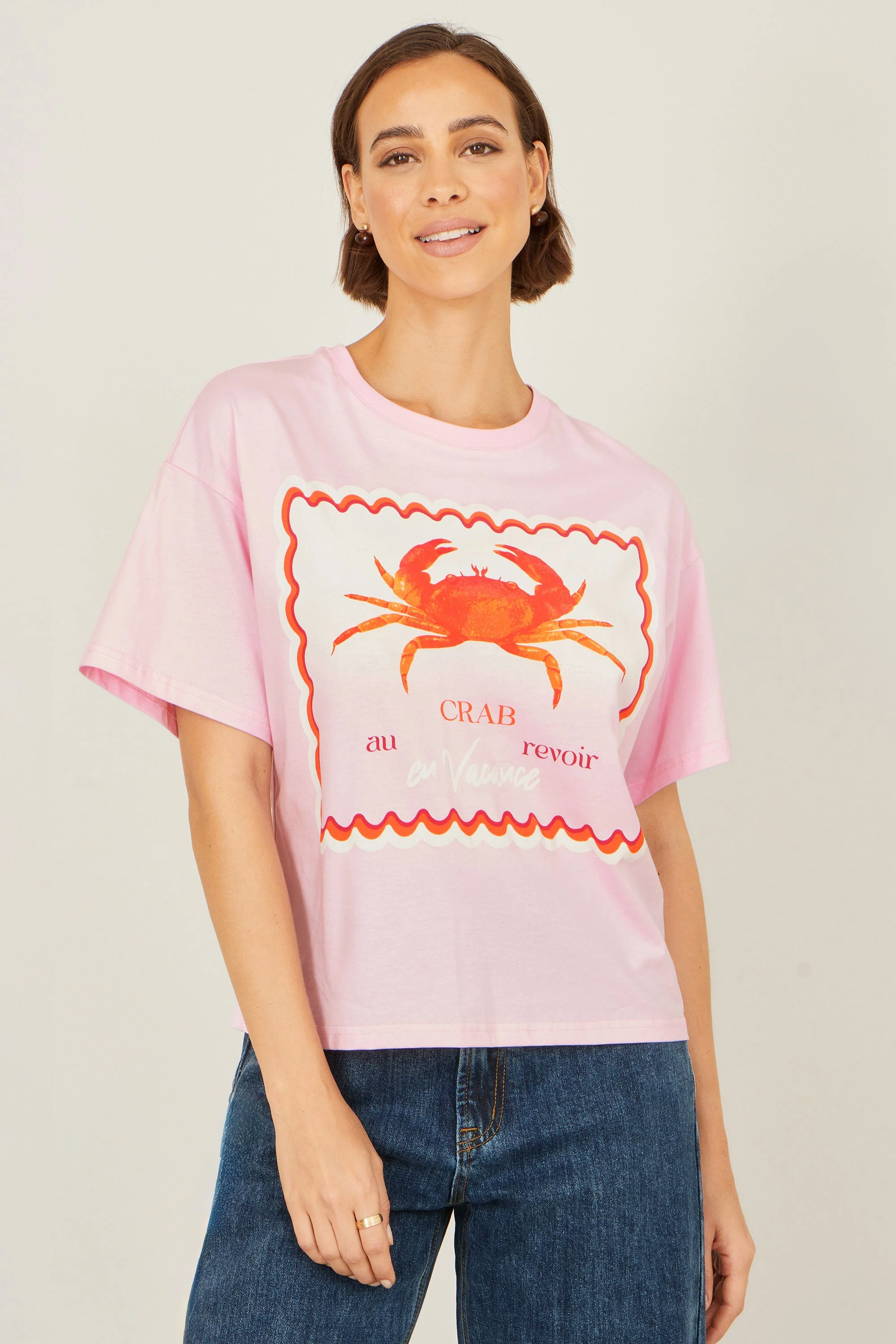 Yumi Pink Crab Vacation Print T Shirt - Image 5